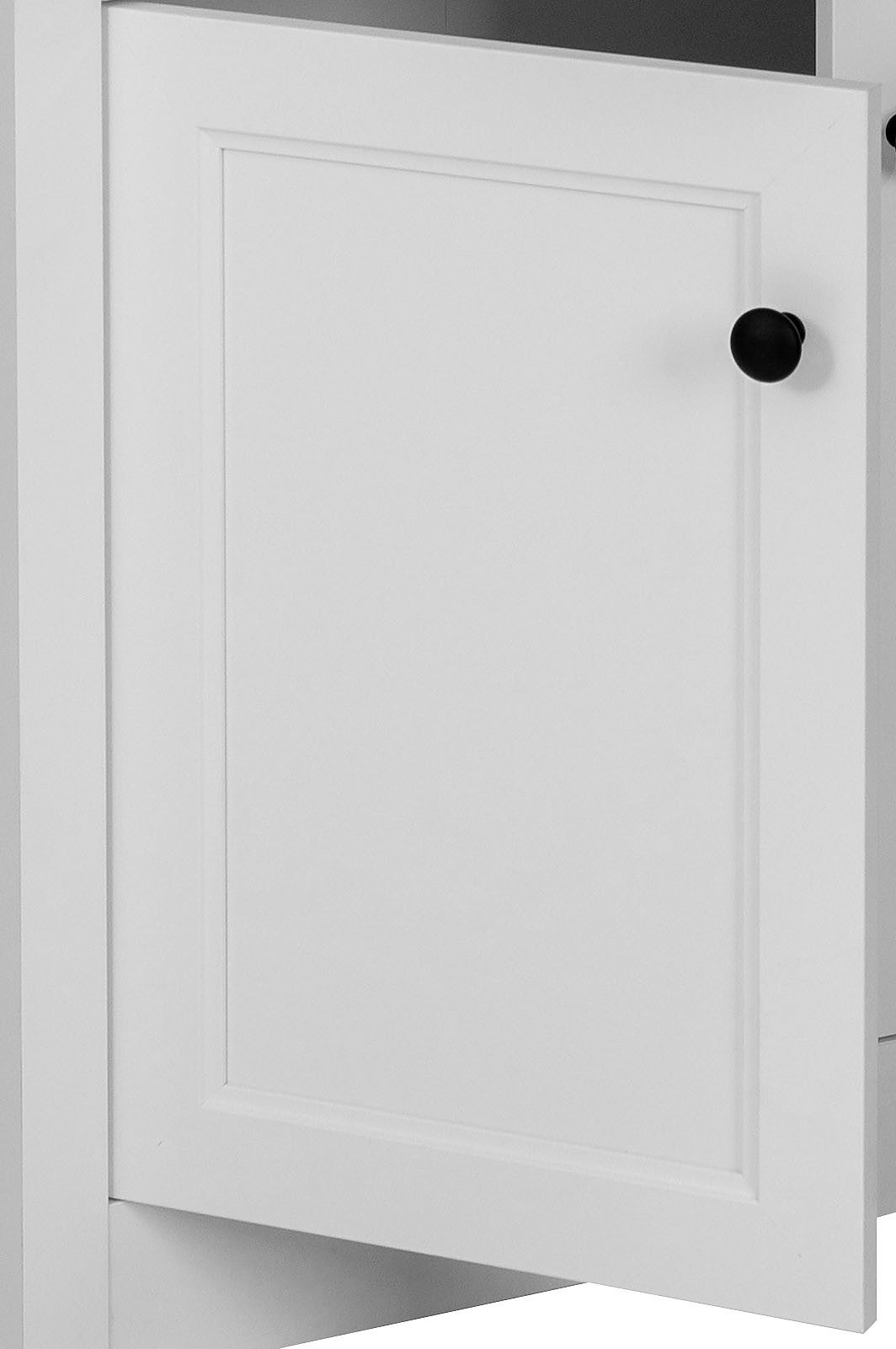 OTTO home Vitrine Ismund aus MDF, mit Holz-Zierleiste, schwarzen Metallgriffen, Höhe 180,5 cm – Bild 5 von 5