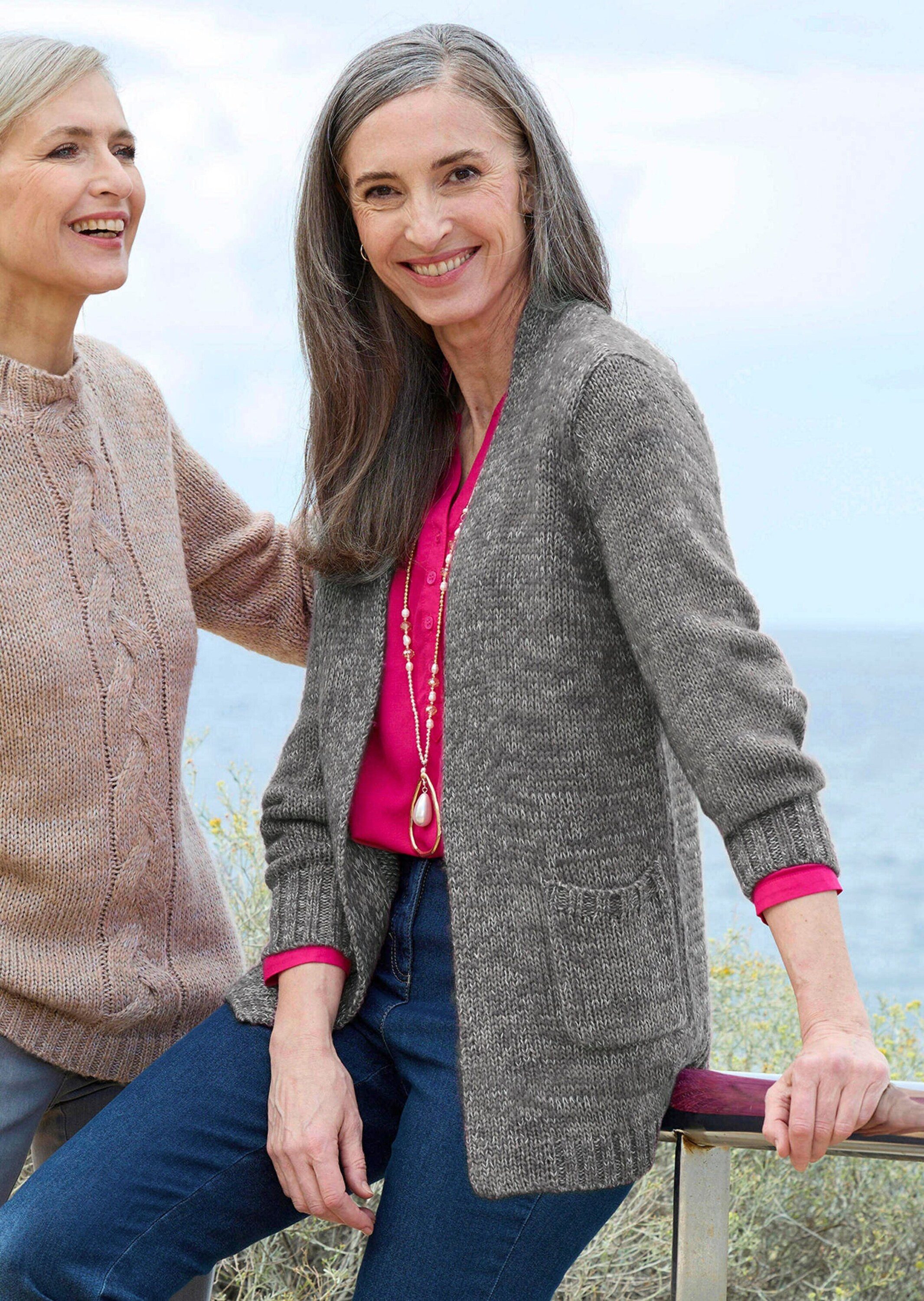 GOLDNER Strickjacke Kurzgröße: Langarm Melange-Cardigan, flauschig Weiche Jacke mit Taschen, verschlusslos, hüftlang, Feinstrick