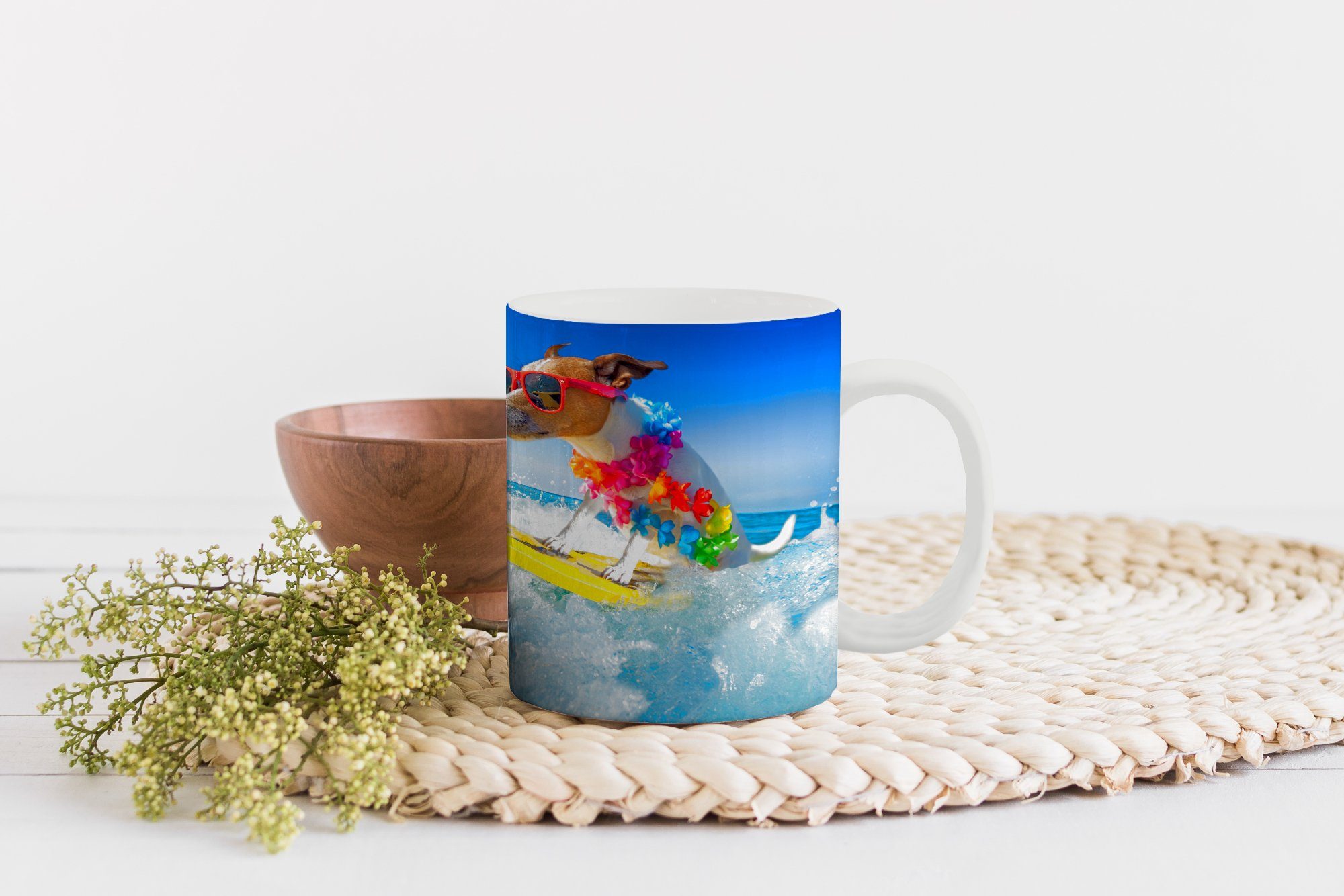 Sommer, Teetasse, Hund Kaffeetassen, Teetasse, MuchoWow Becher, - Surfbrett - Tasse Blumengirlande Geschenk Keramik, -