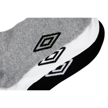 United Labels® Socken Umbro Socken - Sportsocken Sneaker Herren Männer Grau/Weiß/Schwarz (3er Pack)