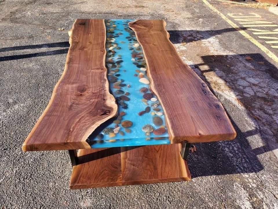 Xlmoebel Couchtisch Eleganter Tisch 140×70 aus klarem Epoxidharz und Holz, Made in Europa