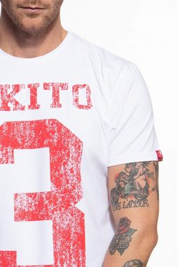 Akito Tanaka T-Shirt Number mit Print in der Front und auf dem Ärmel