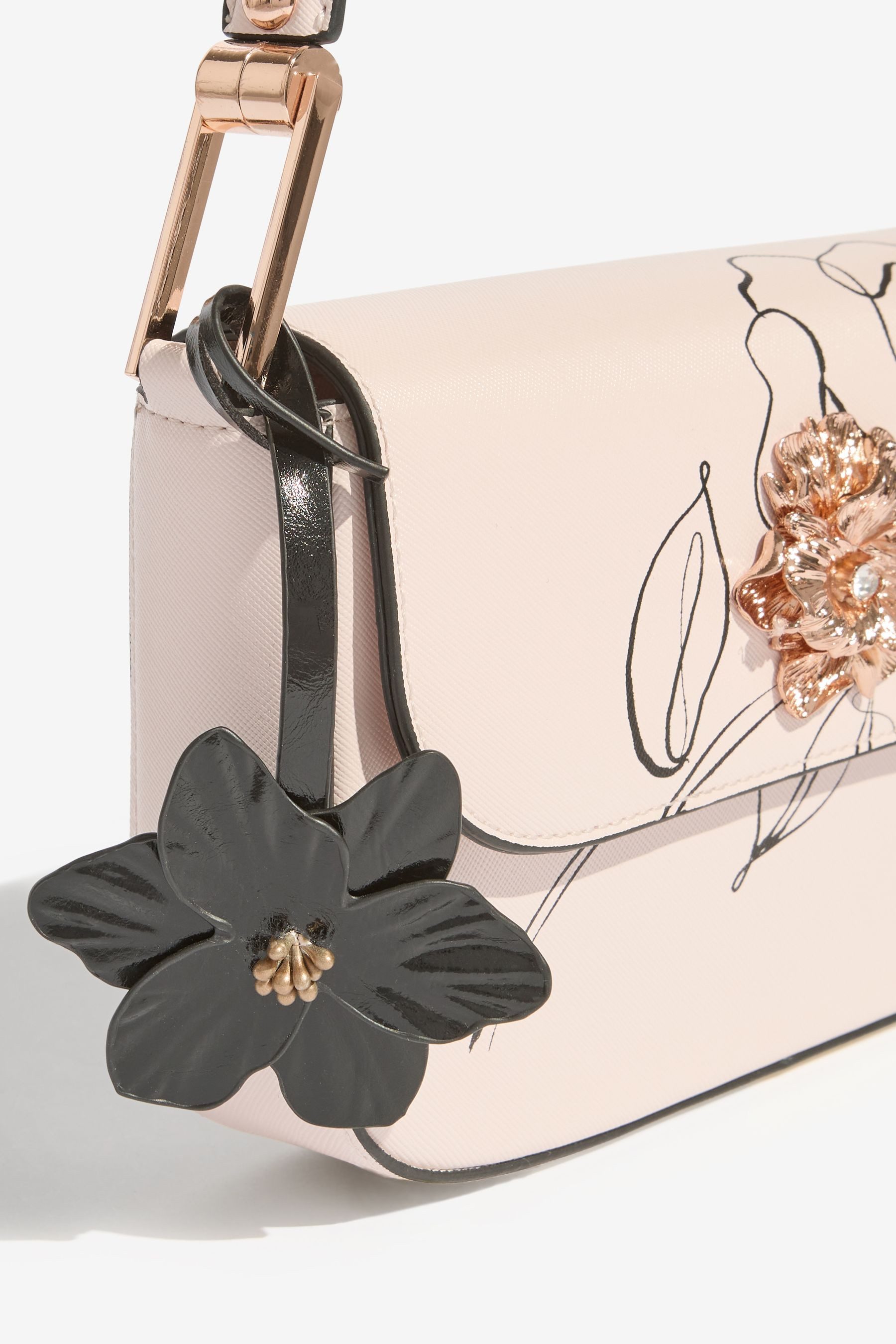LIPSY Schultertasche Lipsy Schultertasche mit Metallblumen (1-tlg)