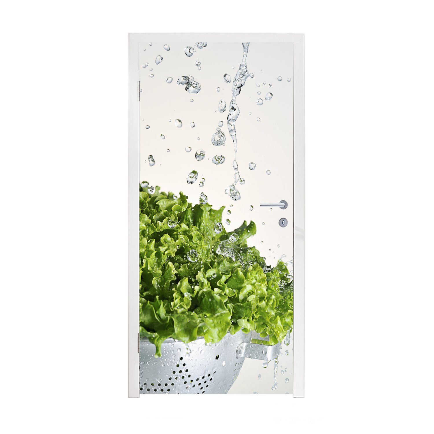 MuchoWow Türtapete Salat in einem Sieb anfeuchten, Matt, bedruckt, (1 St), Fototapete für Tür, Türaufkleber, 75x205 cm