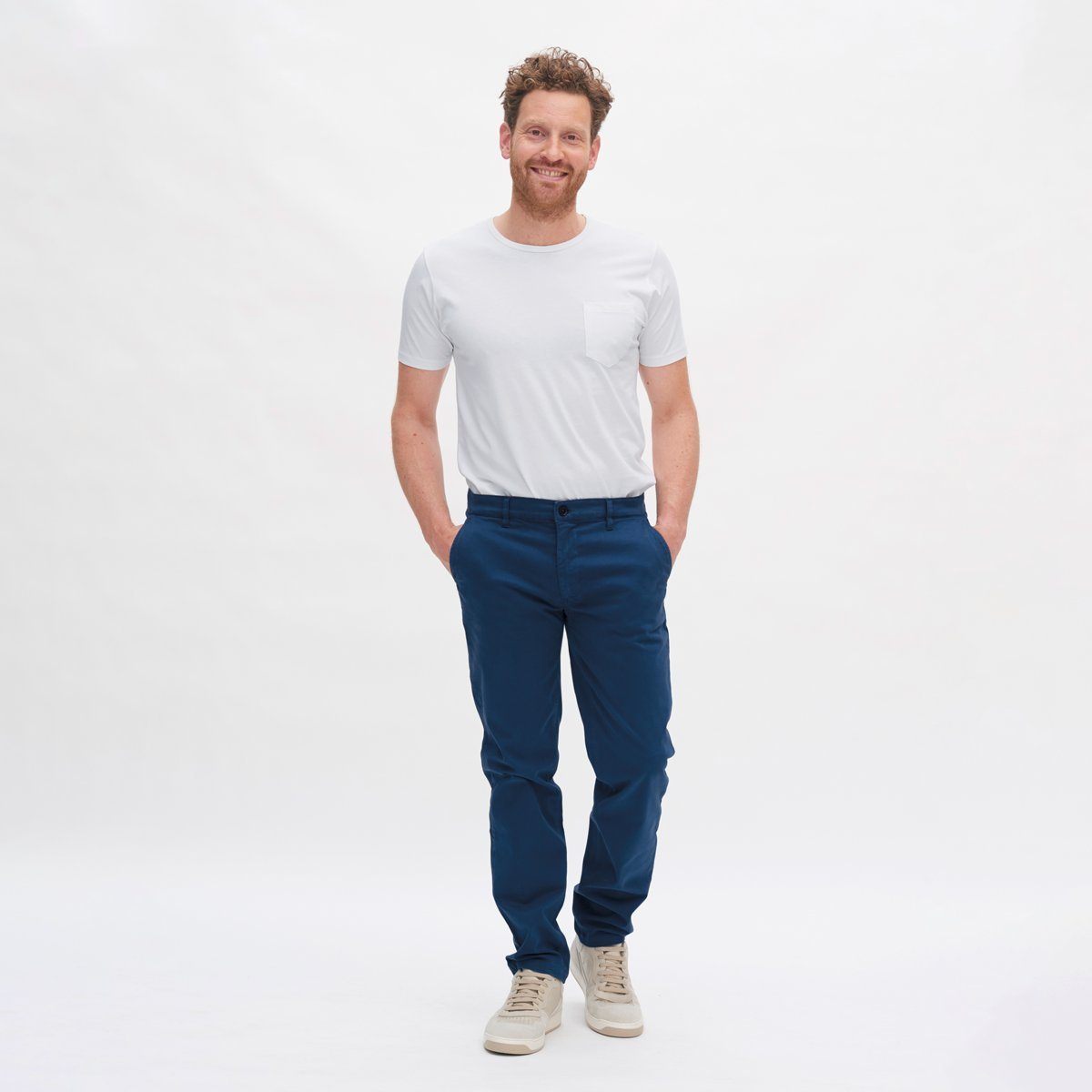 LIVING CRAFTS Bequeme Jeans Bio-Baumwolle Nordic Herren-Chinos Vielseitig aus kombinierbare Elasthan Fjord mit NORIK