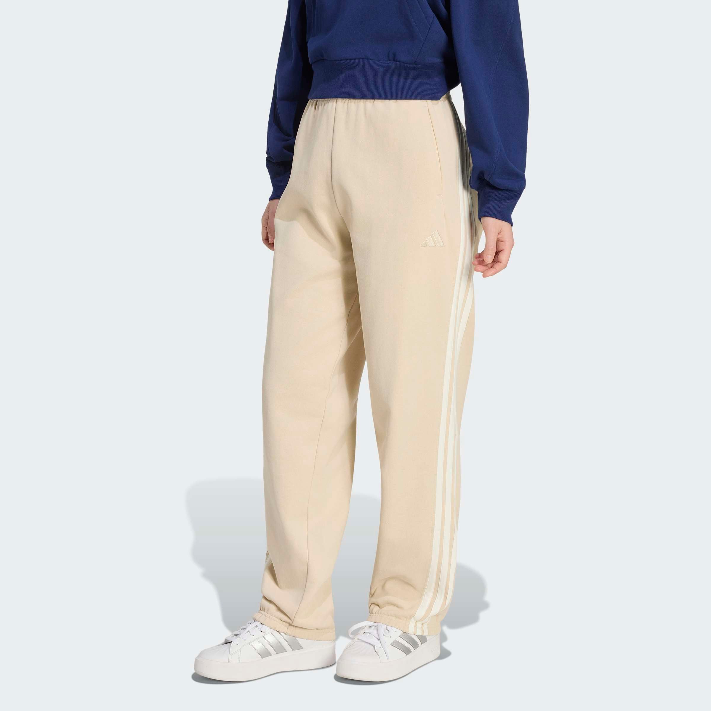 adidas Sportswear Sporthose ADIDAS KIT 3-STREIFEN, LOCKER GESCHNITTEN, BÜNDCHEN Schwere Premium-Qualität, robuste Stoffstruktur