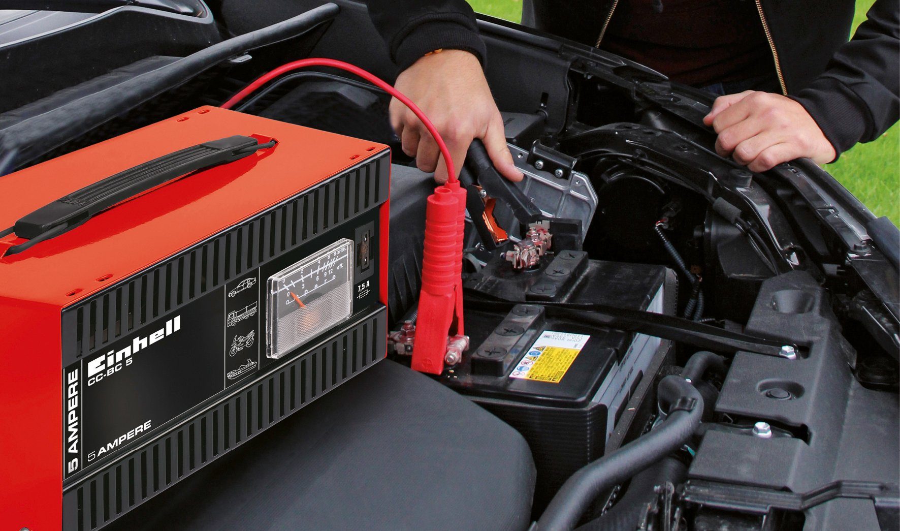 Einhell CC-BC 5 Autobatterie-Ladegerät (5000 mA, 5 A Ladestrom)