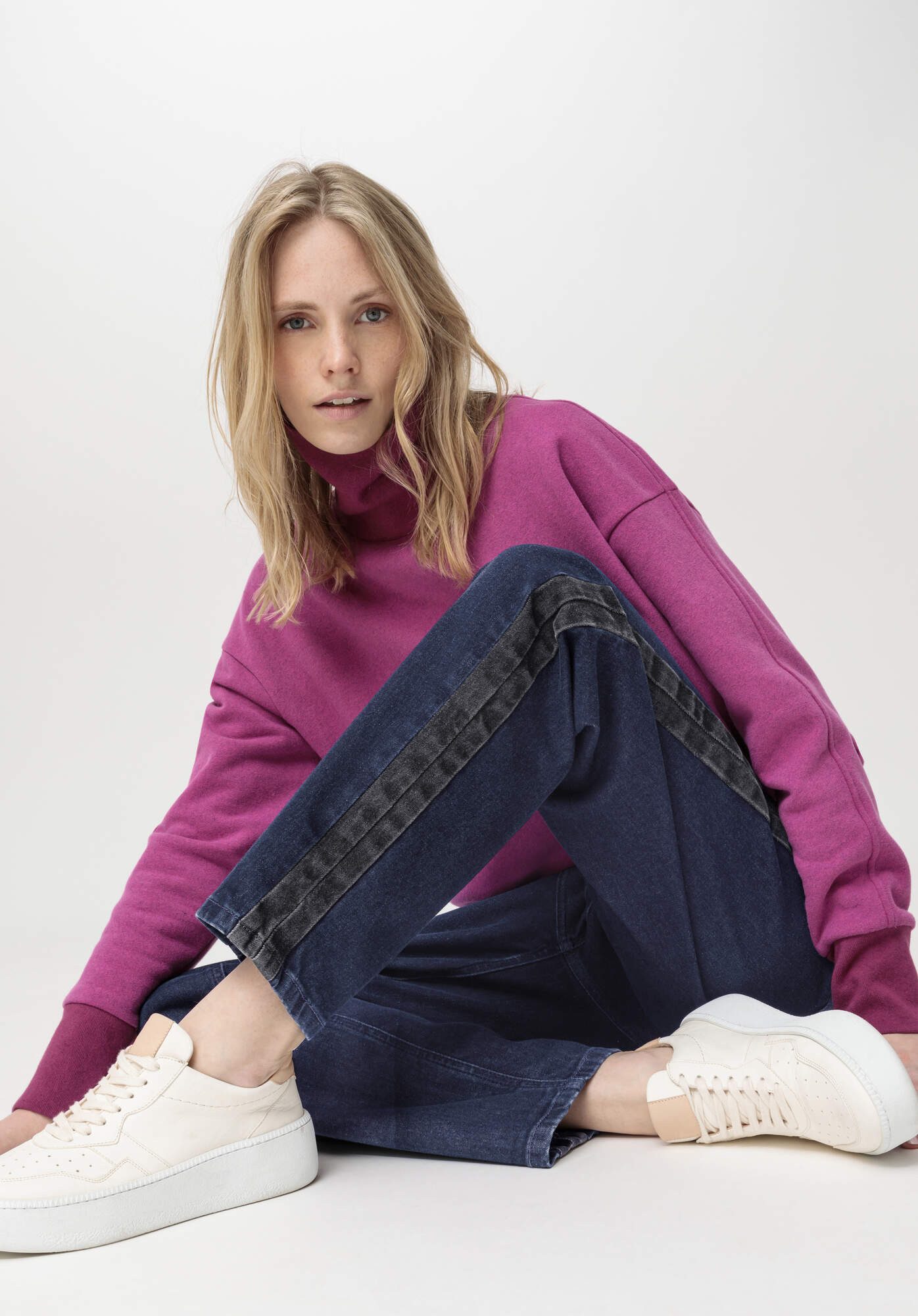 Hessnatur 5-Pocket-Jeans Mid Rise Barrel Leg aus Bio-Denim (1-tlg)