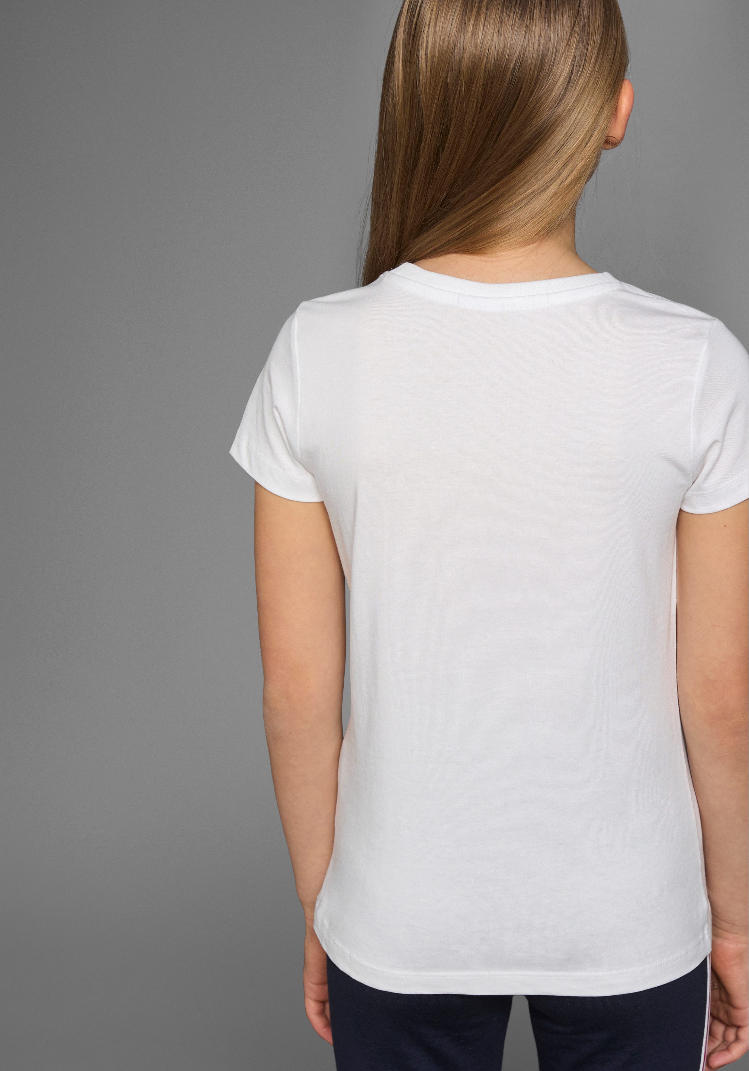 KangaROOS T-Shirt Kurzarm, taillierter Schnitt, mit günstig online kaufen
