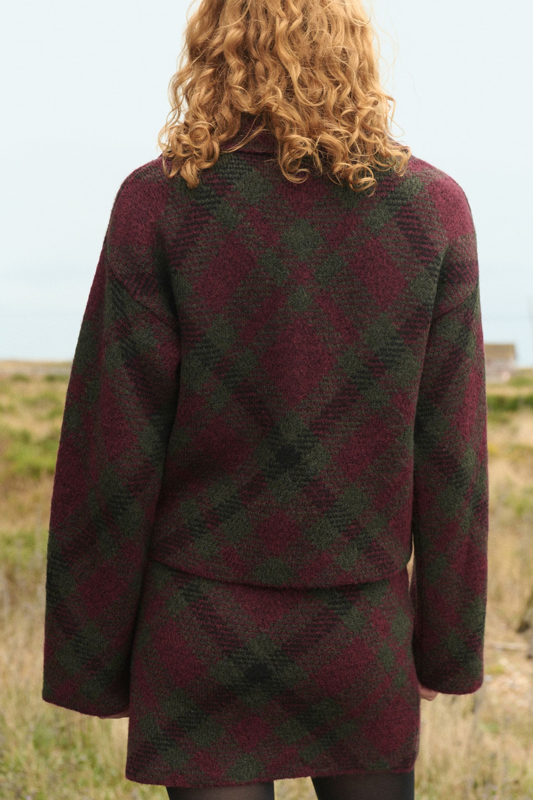 Next Strickjacke Gemusterte, geknöpfte Strickjacke (1-tlg) günstig online kaufen