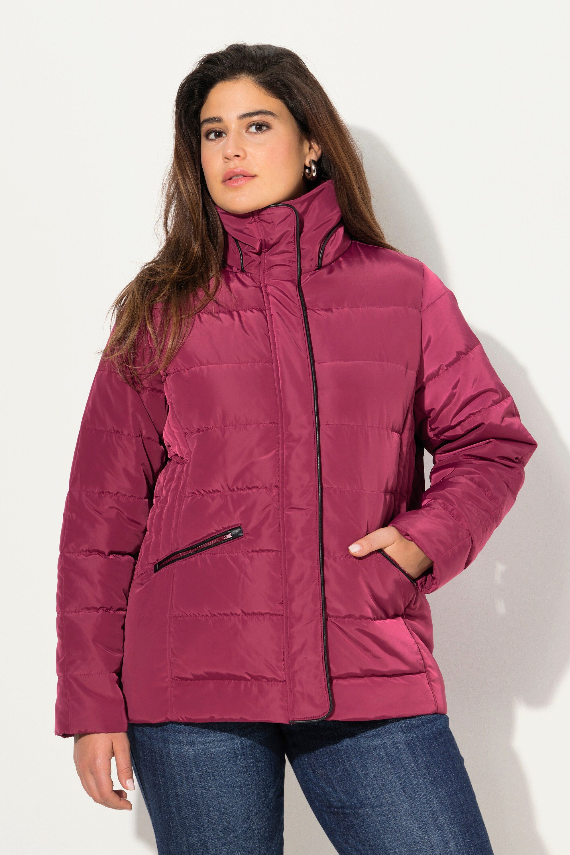 Steppjacke Steppjacke mit leichter Wattierung Stehkragen