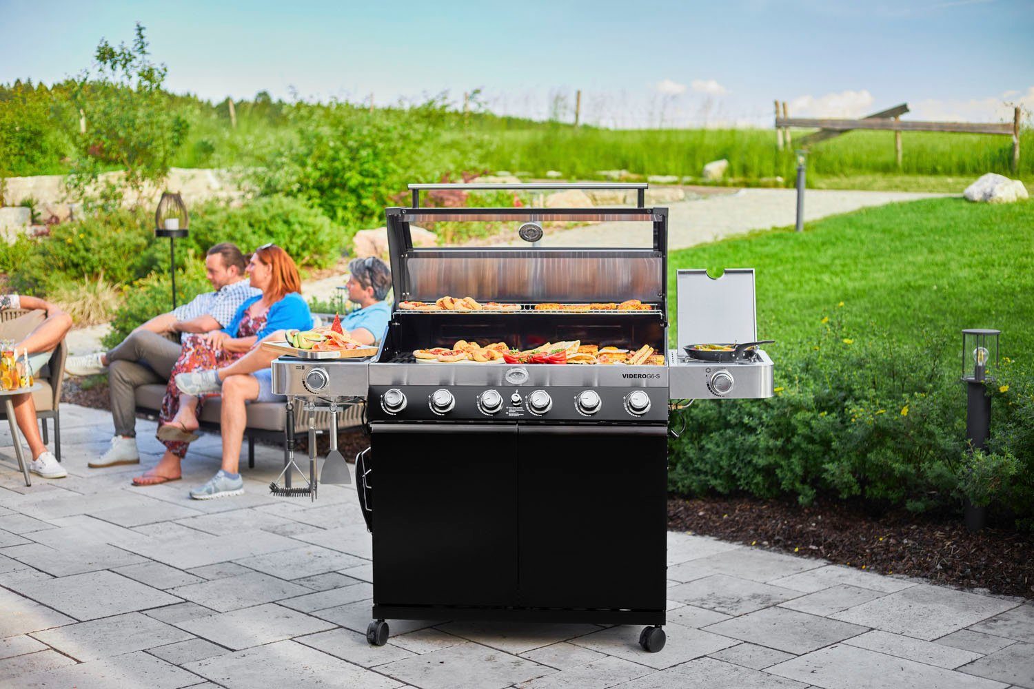 RÖSLE Universalschaber Barbecue Grillspachtel, 25063 BBQ-Spatel zum Fleischwenden, Reinigen von Grillplatten, Edelstahl