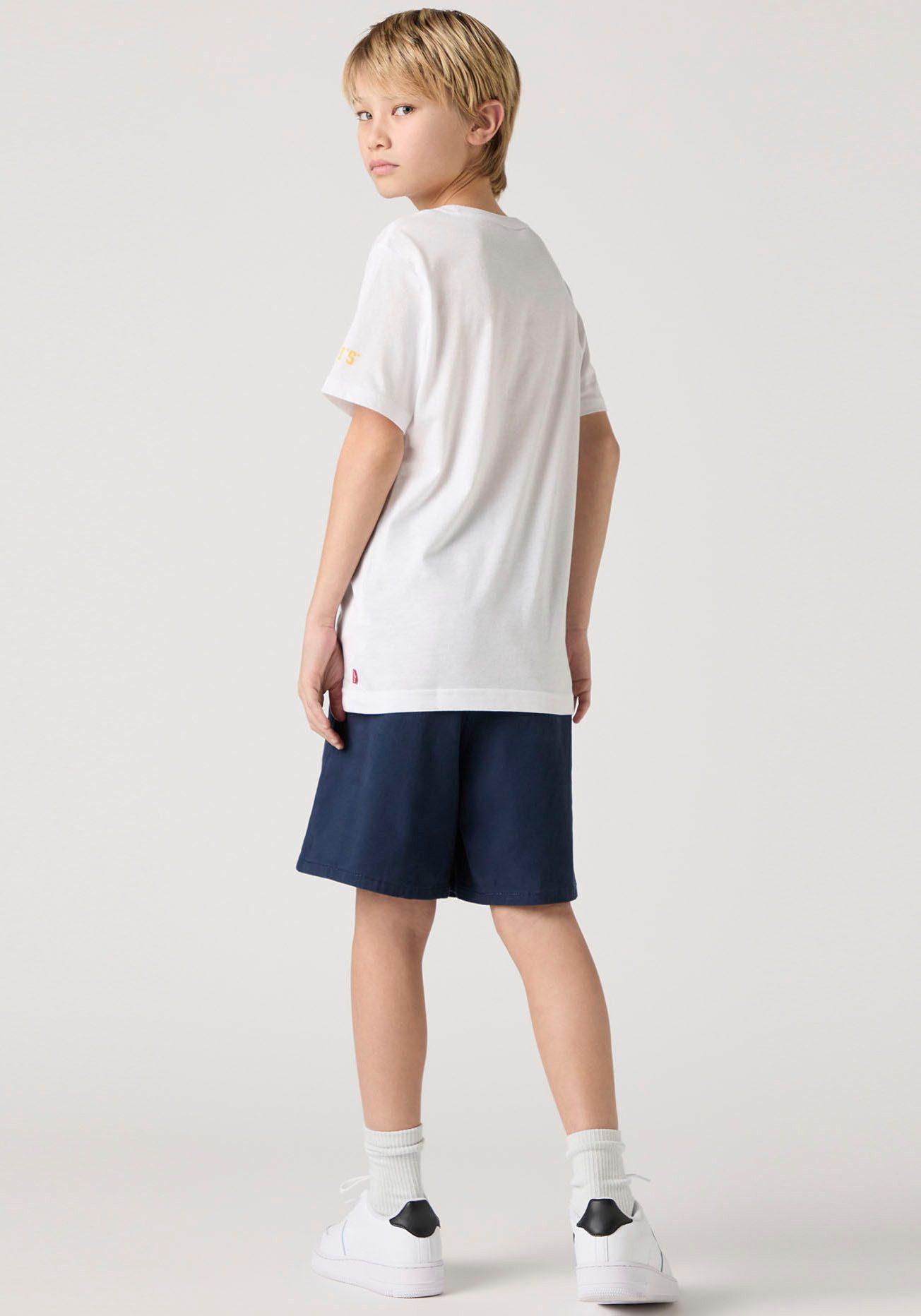 Levi's® Kids Chinoshorts LVB XX AUTHENTIC CHINO SHORTS mit Markenlabel