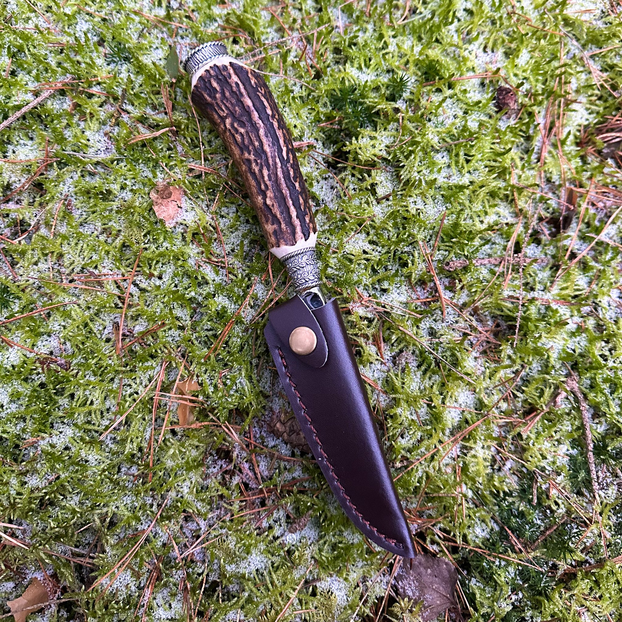 Almbock Taschenmesser Handgefertigtes Hirschhorn Jagdmesser Trachtenmesser mit Bayernwappen, (1 St)