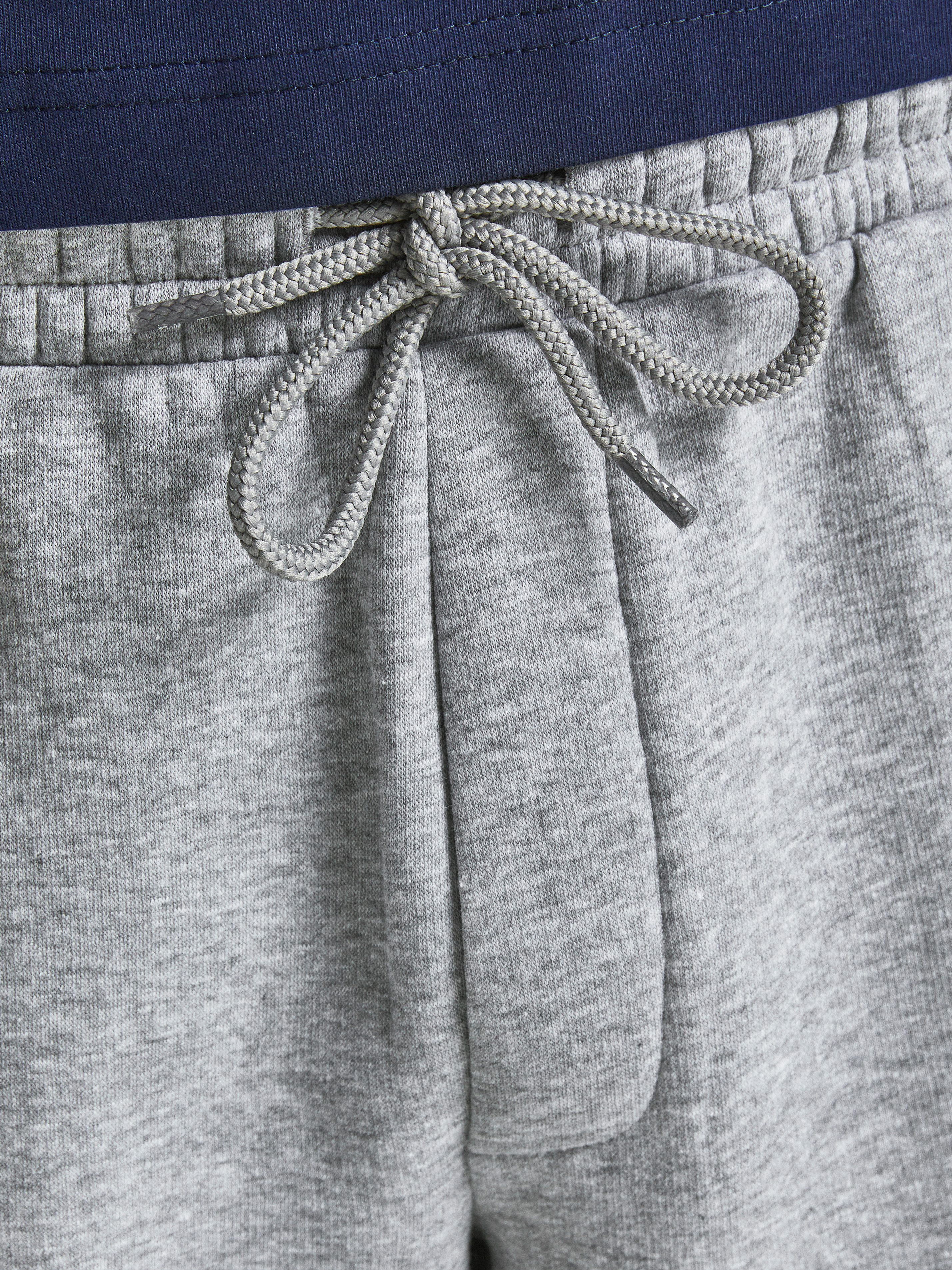 Jack & Jones Sweatshorts JPSTGORDON mit elastischem Bund unifarben, modisch, regular fit, Webstoff