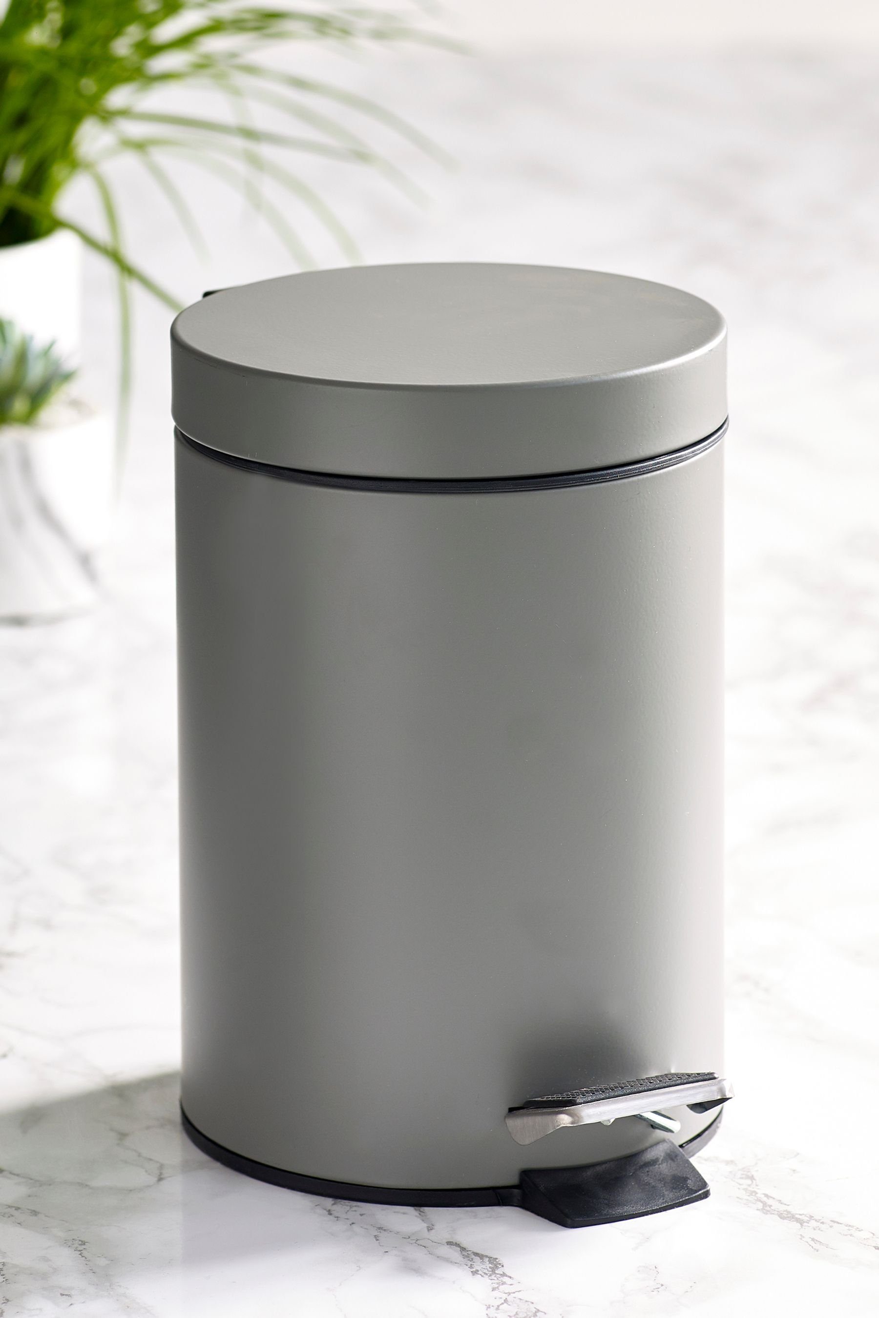 Next Mülleimer Tret-Abfalleimer mit Softclose-Deckel, 3 L. € 17,00