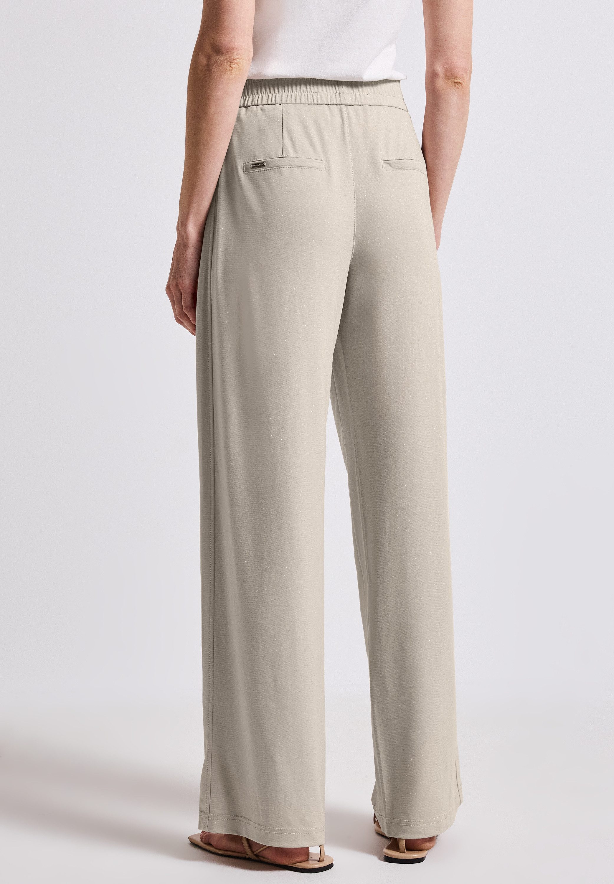 STREET ONE Stoffhose mit schimmerndem Schnallendetail günstig online kaufen