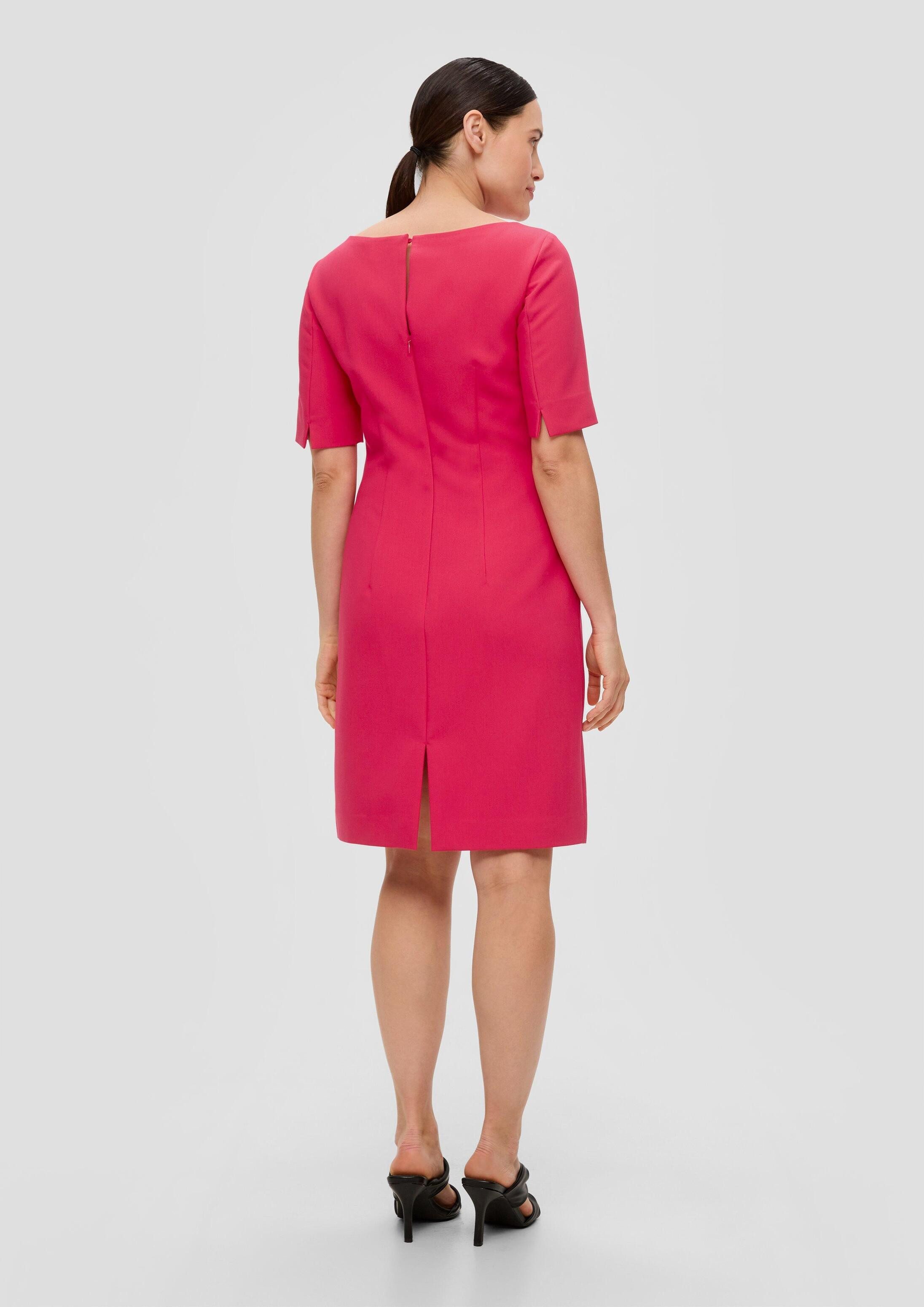 s.Oliver Minikleid Kleid Kleid mit U-Boot-Ausschnitt