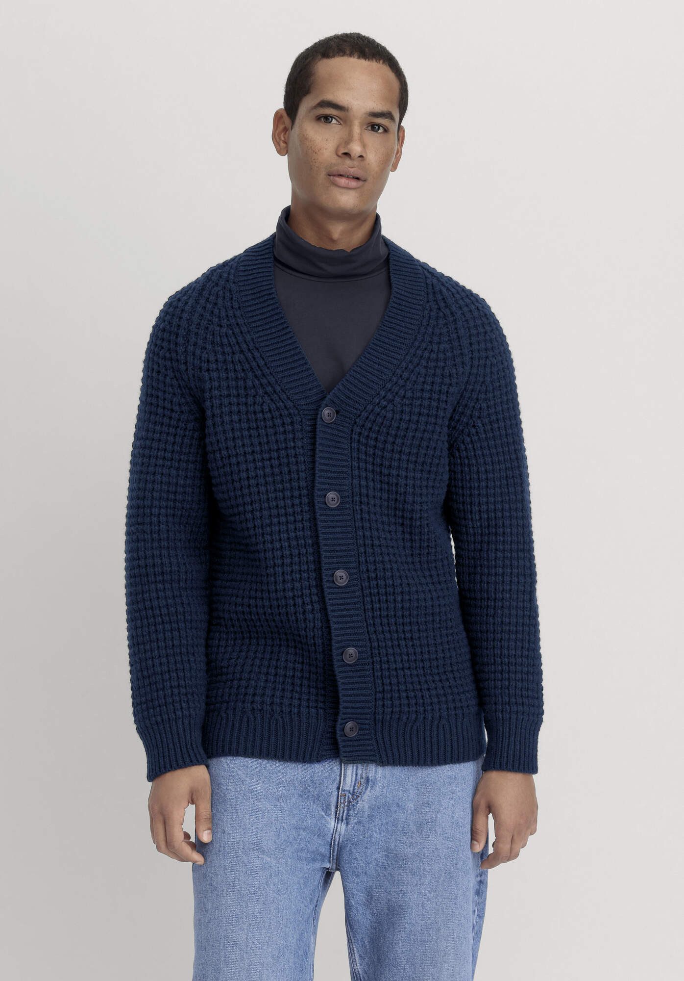 Hessnatur Strickjacke aus reiner Merinowolle (1-tlg) günstig online kaufen