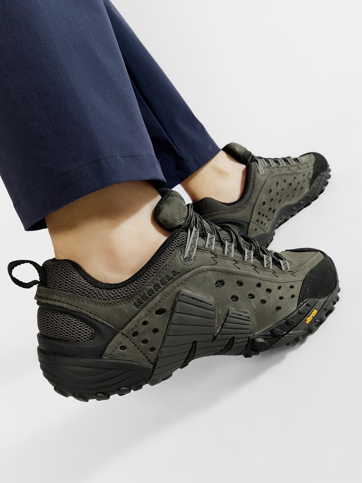 Merrell Trekkingschuhe Intercept J559595 Grün Trekkingschuh