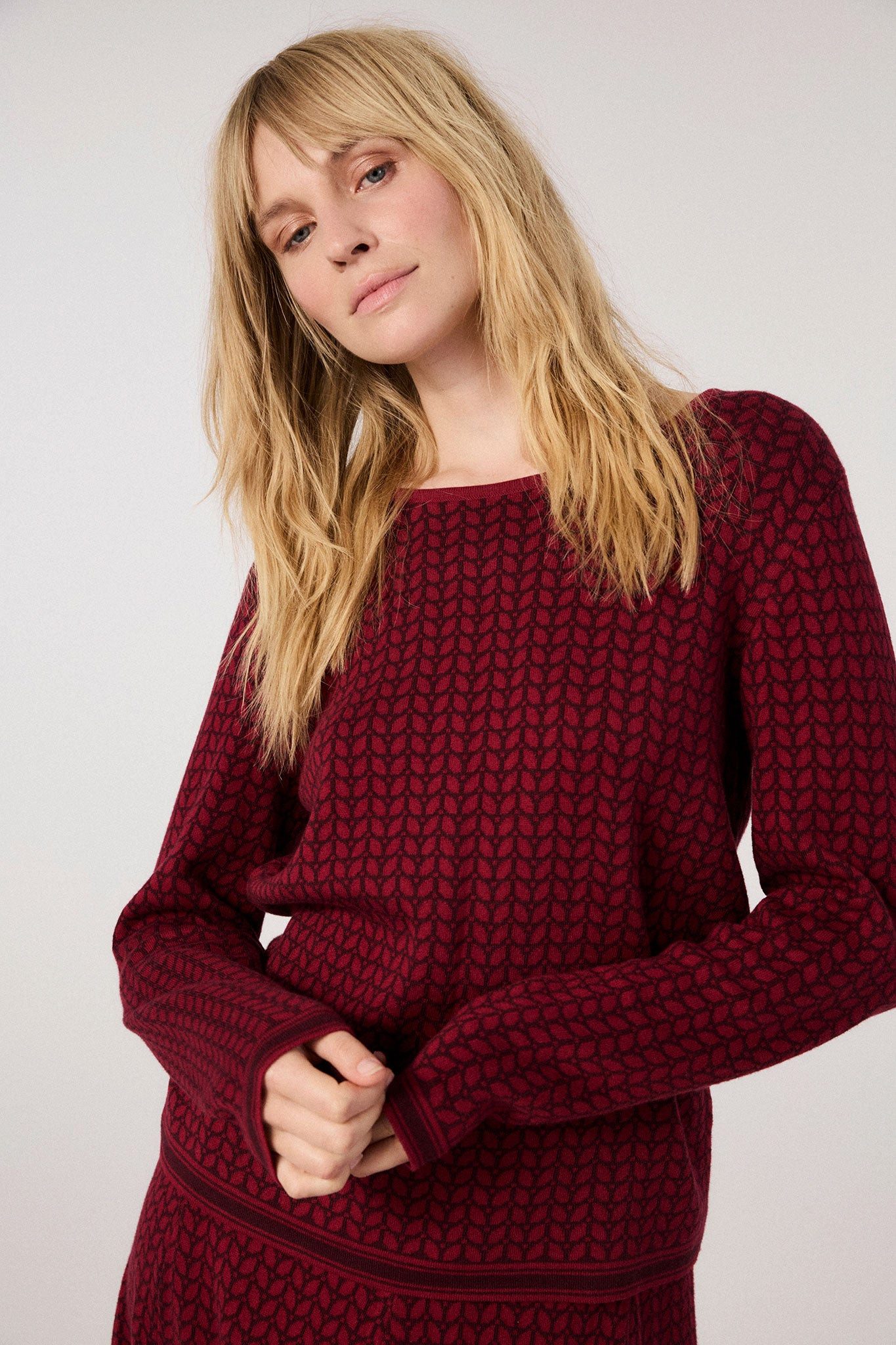 Himalaya Clothing Strickpullover Pullover Damen mit Blattdesign - Feinstrickpullover aus Bio-Baumwolle Weicher Jacquardpullover mit hohem Tragekomfort