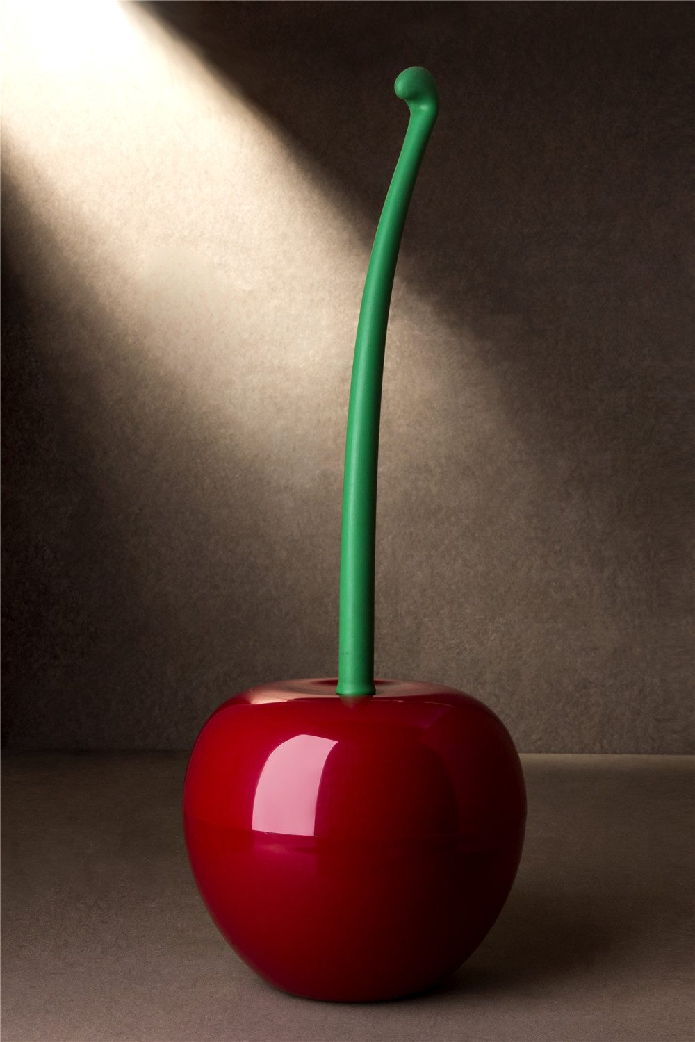 Qualy Design WC-Reinigungsbürste Cherry, Toilette, Bad, WC, (Kunststoff, ca. Ø 14,3 x 38,5 cm), WC-Garnitur, Kirsche, Rot – Bild 5 von 5