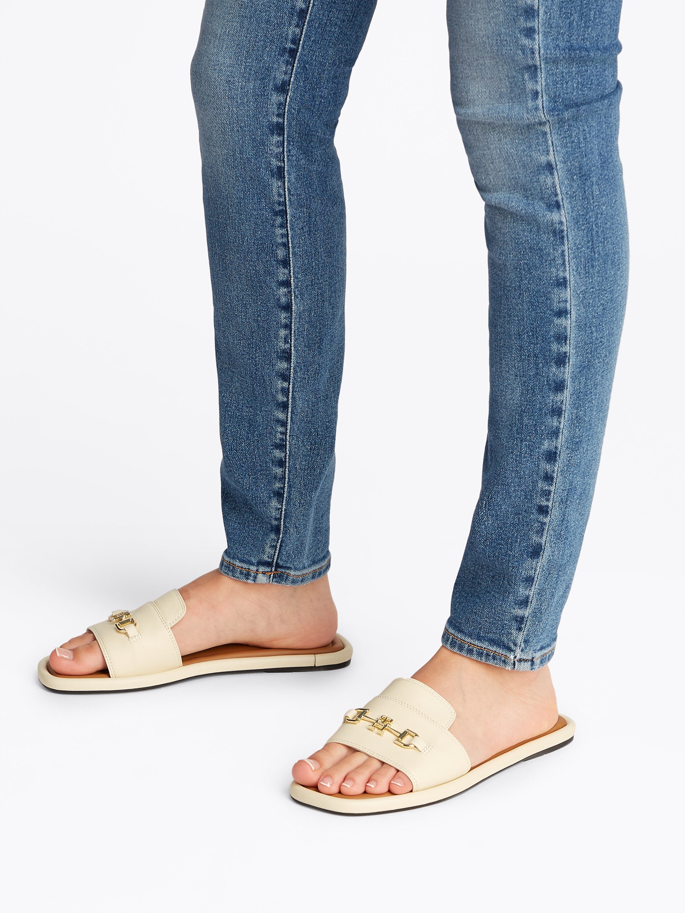 Tommy Hilfiger LEATHER HORSEBIT MULE Pantolette, günstig online kaufen