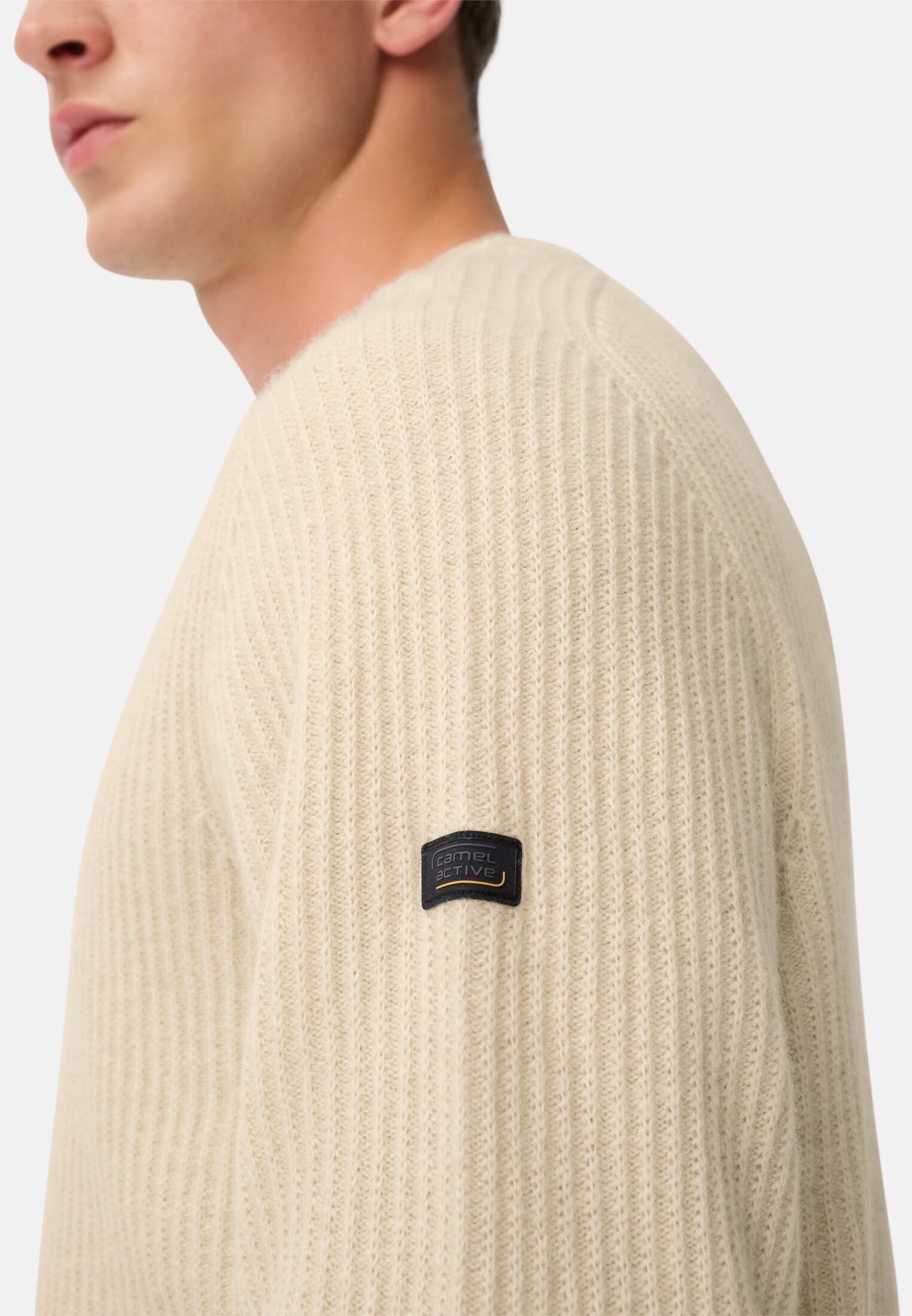 camel active Strickpullover aus reiner Lammwolle Langarm Markenlabel