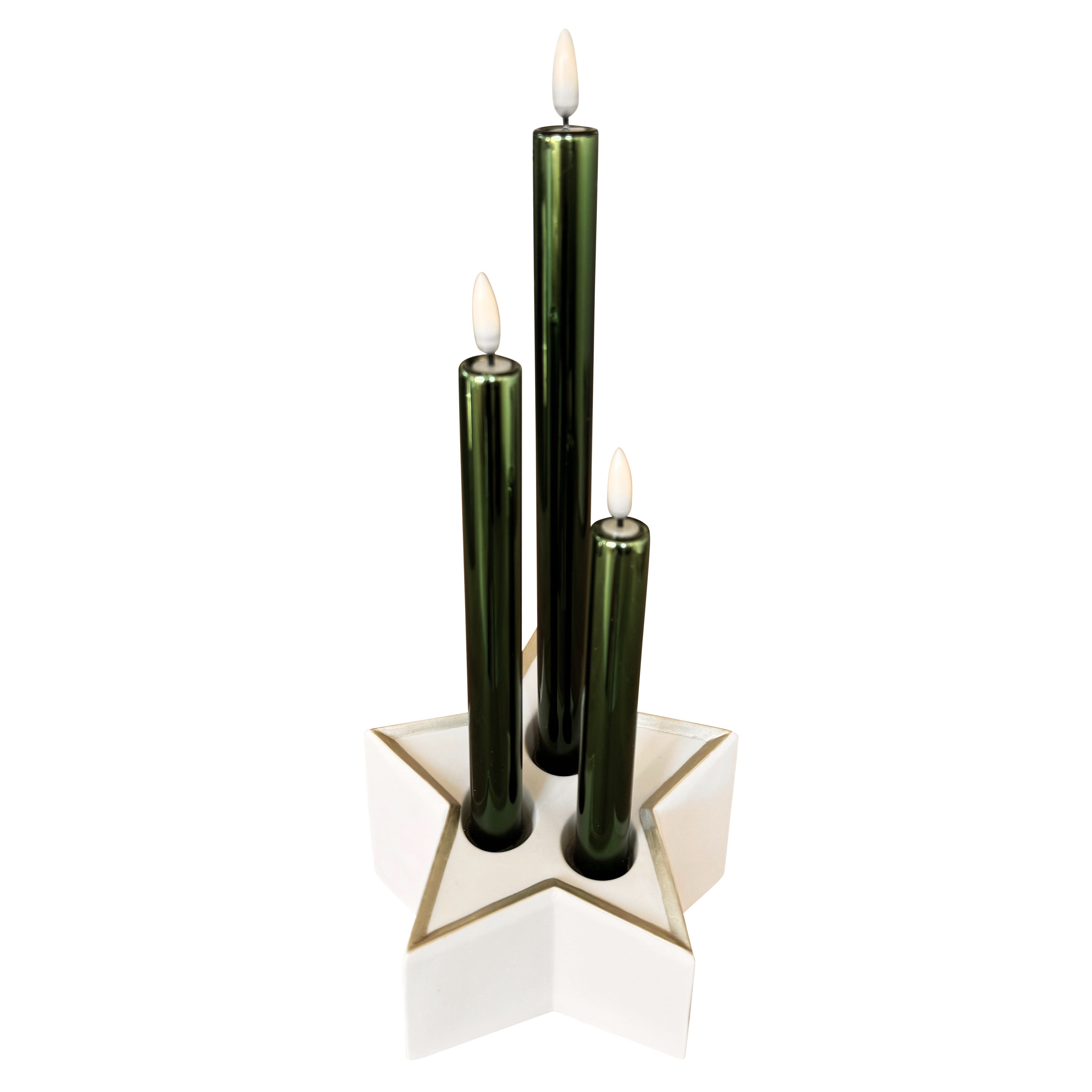 Online-Fuchs Подсвечник Stern mit 3 LED Stabkerzen und 6-Stunden Timerfunktion (Metallic-Look, Rot, Grün, Champagner), Weihnachtsdeko - LED Kerzen Weihnachten