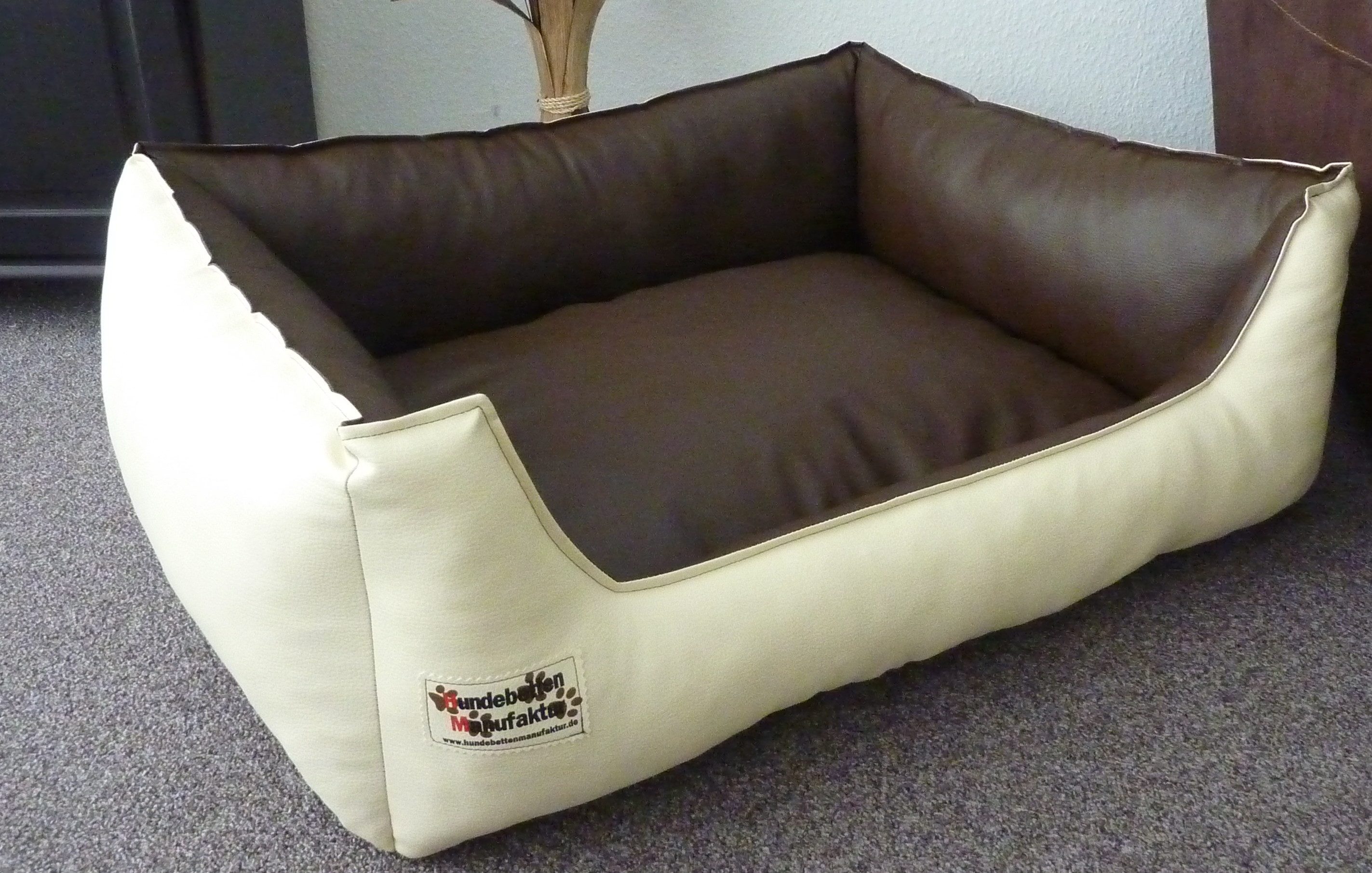 Hundebettenmanufaktur Hundekorb Hundesofa Schlafplatz Kunstleder Similpelle von XS bis XXL