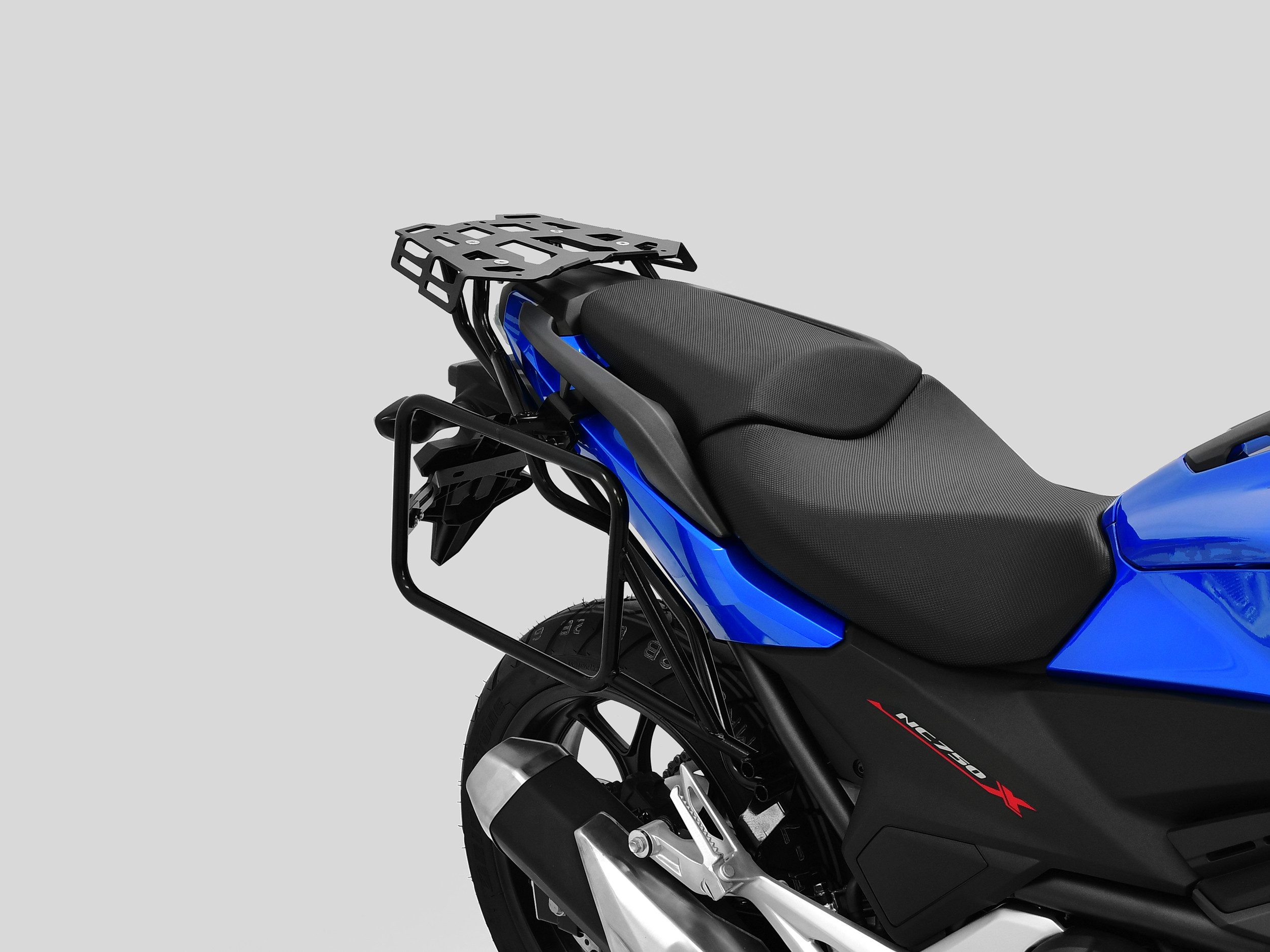 ZIEGER Fahrrad-Gepäckträger SCHNORR SC-22, 38 Satteltaschen-Set L + Kofferträgerset Honda NC 750 X