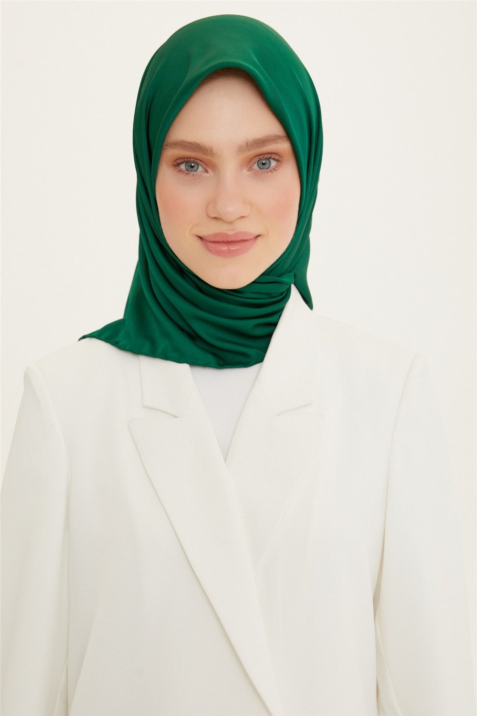 ARMİNE Modeschal Armine Sportschal mit einfarbigem günstig online kaufen