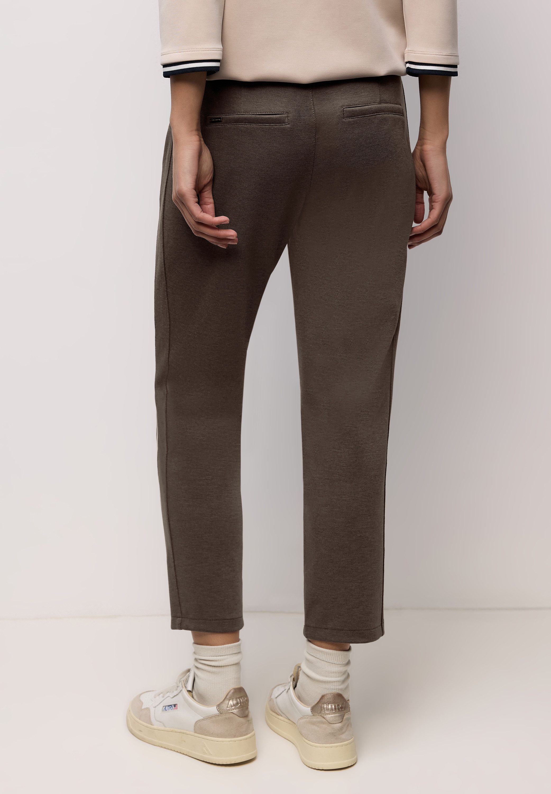 STREET ONE Stoffhose Style Bonny Piqué mit Tape-Detail günstig online kaufen