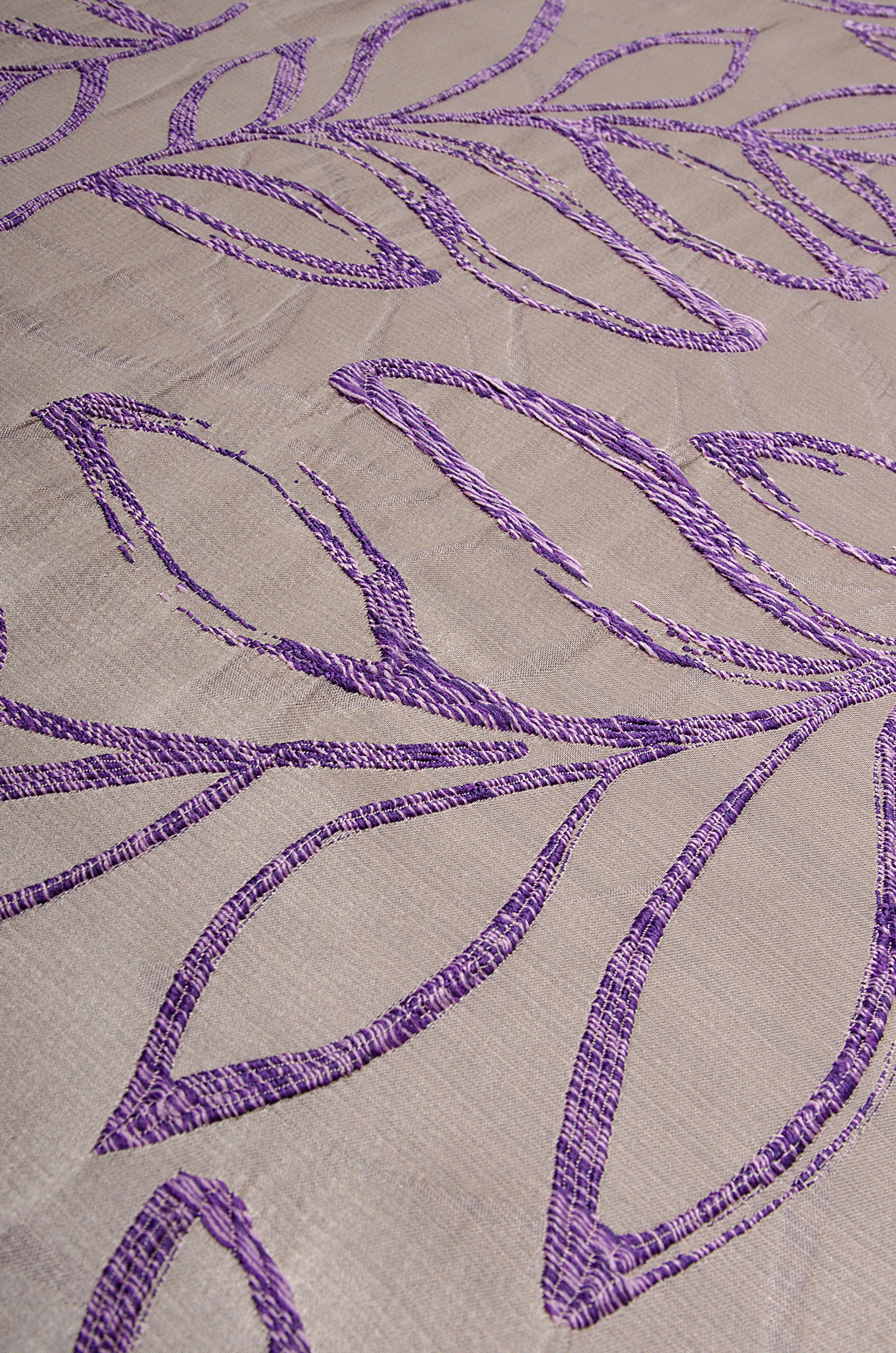 Vorhang Salvia, Neutex Farbeffekt mit (1 for violett blickdicht, you!, filigrane Blattmusterung Jacquard, St), Multifunktionsband