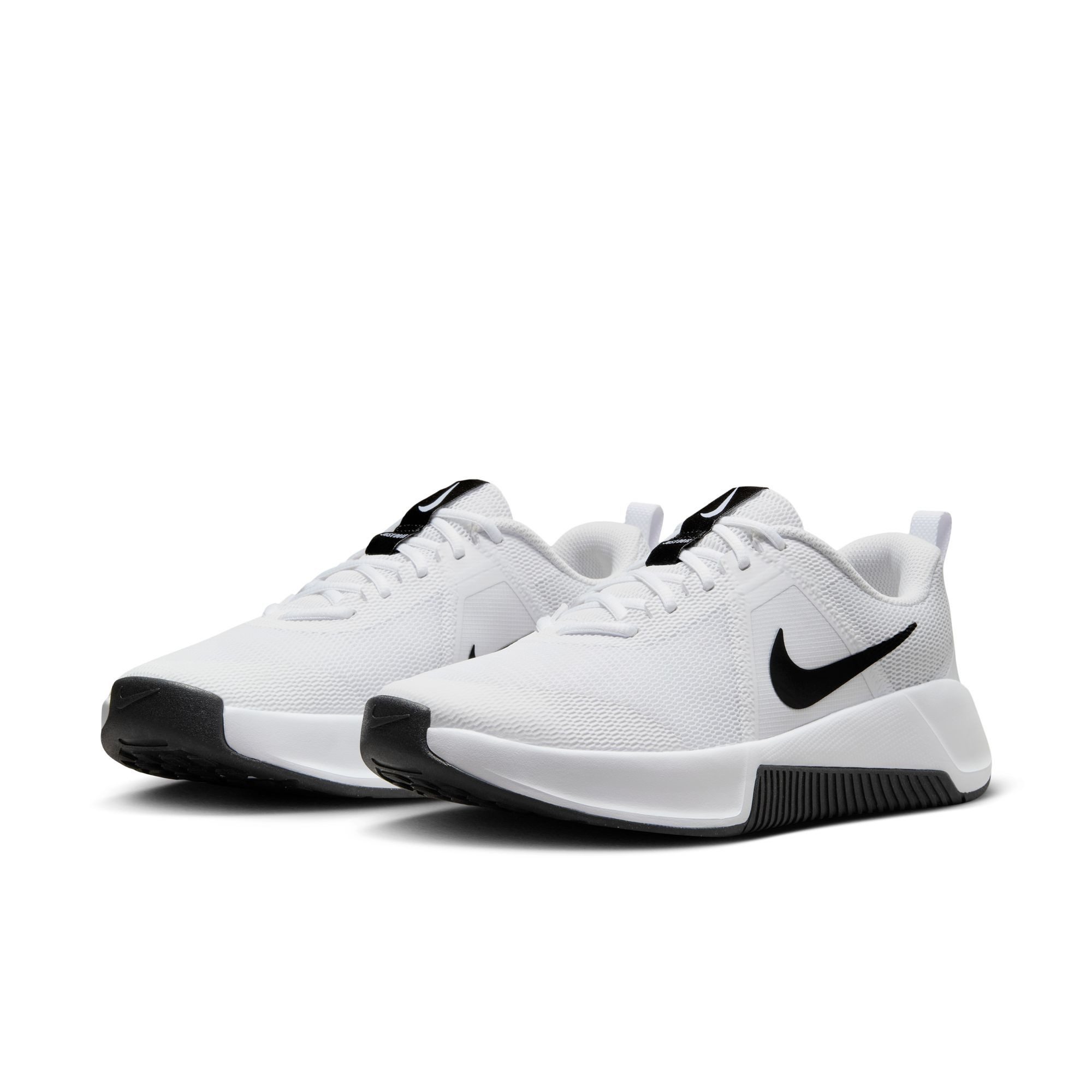 Nike MC TRAINER 3 Trainingsschuh ideal für Gym und Fitnessstudio