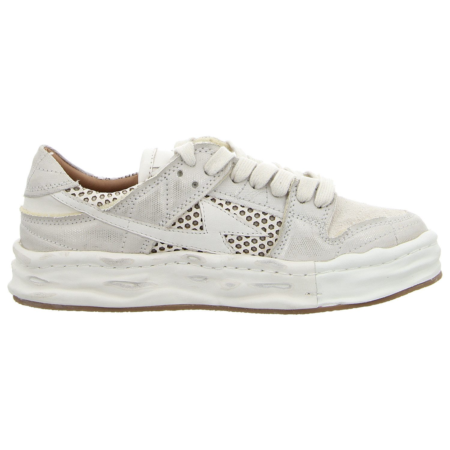 Rebecca White Zwave Rebuild Sneaker