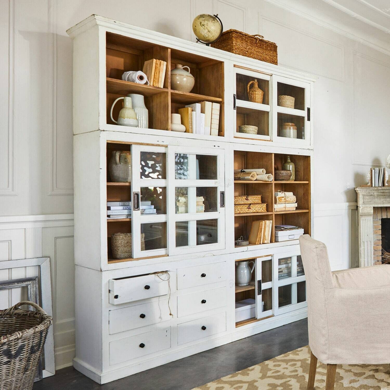 Mirabeau Buffet Schrank Dubberly antikweiß/antikbraun
