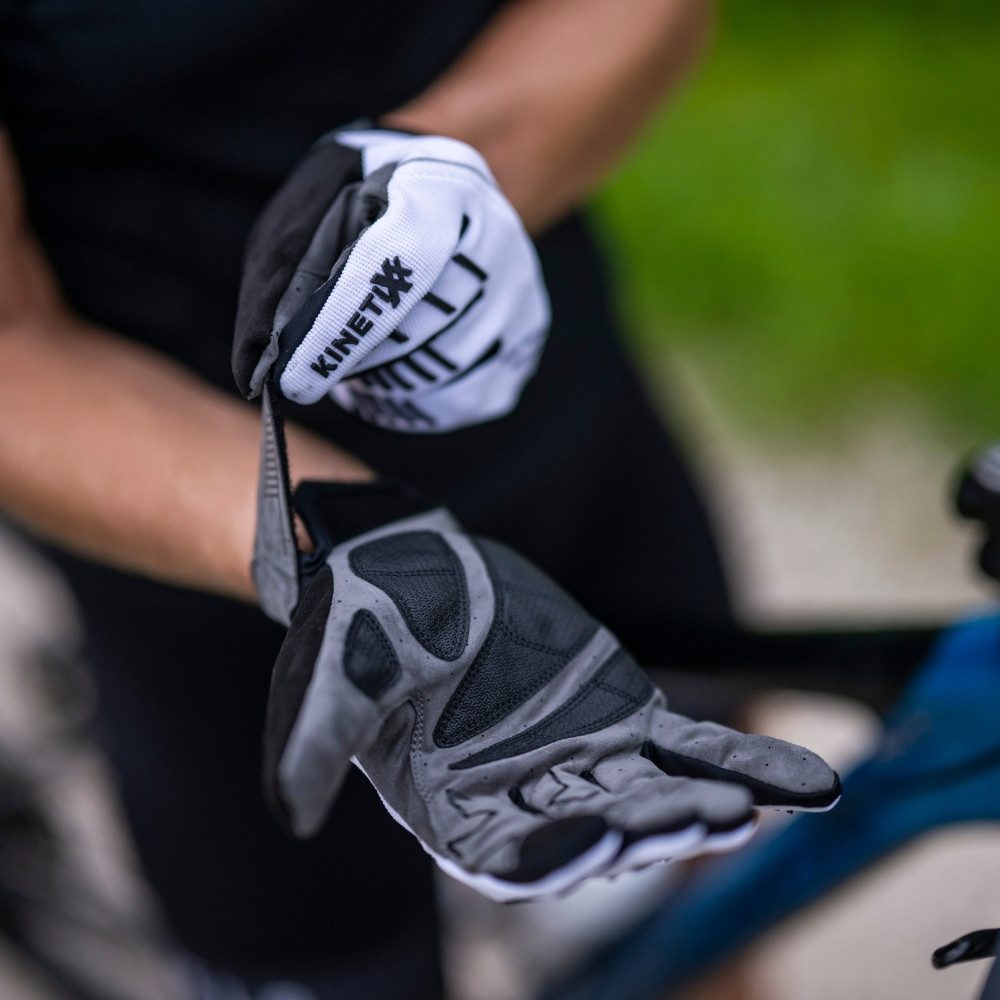 Kinetixx Fahrradhandschuhe Langfinger Radhandschuh Luic, KinetiXx (in weiß / schwarz oder schwarz / olive) Anatomische Passform, Touchscreen kompatibel, Hoher Tragekomfort