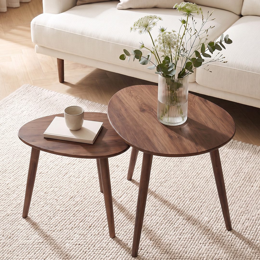 skølm Couchtisch Lodur aus Eiche Massivholz, Holztisch mit 3 Tischbeinen für Wohnzimmer, Wohnzimmertisch 55x38x45 cm und 70x38x50 cm, ovale Tischplatte