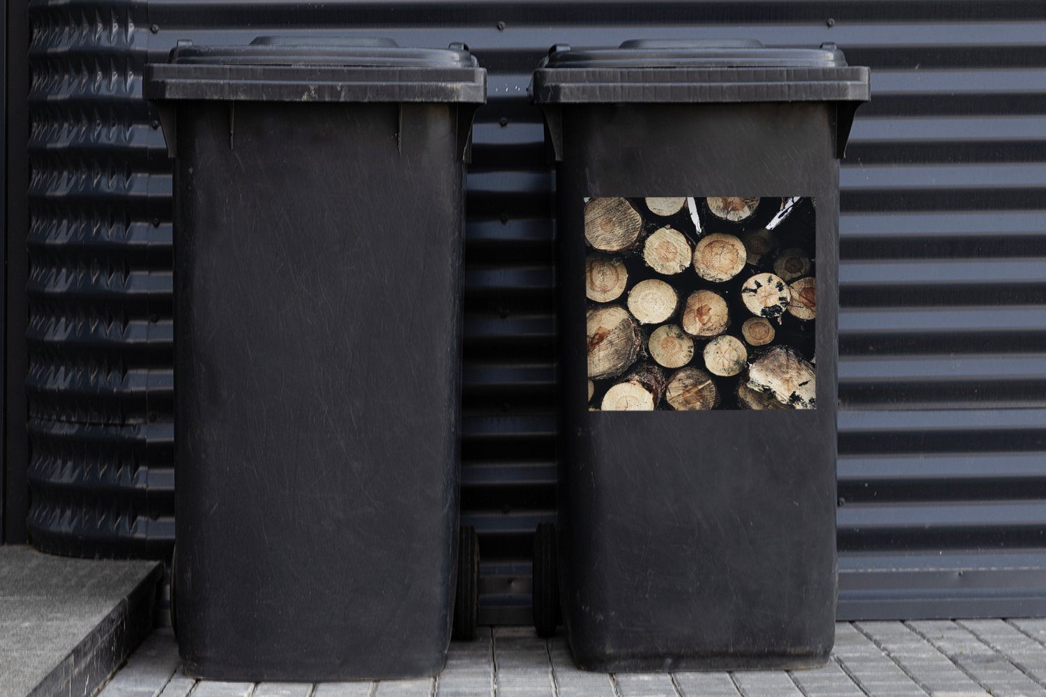 Abfalbehälter - Sticker, Holz Kamin MuchoWow Wandsticker Winter St), Mülleimer-aufkleber, Mülltonne, - Container, (1