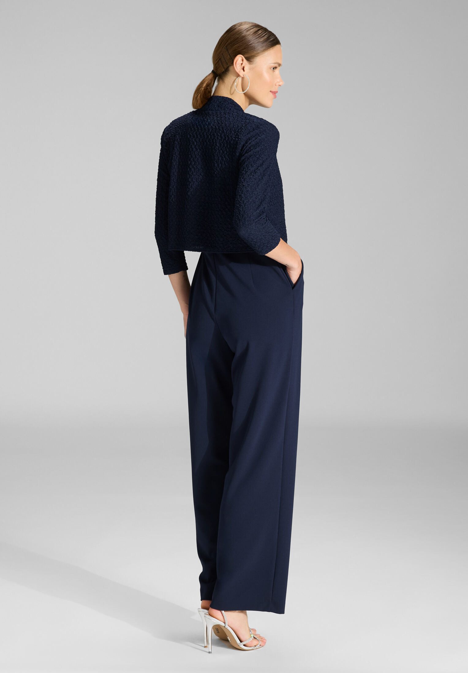 SWING Boleroblazer - Bolero Jacke aus Jersey Cloque Taillierter Schnitt günstig online kaufen