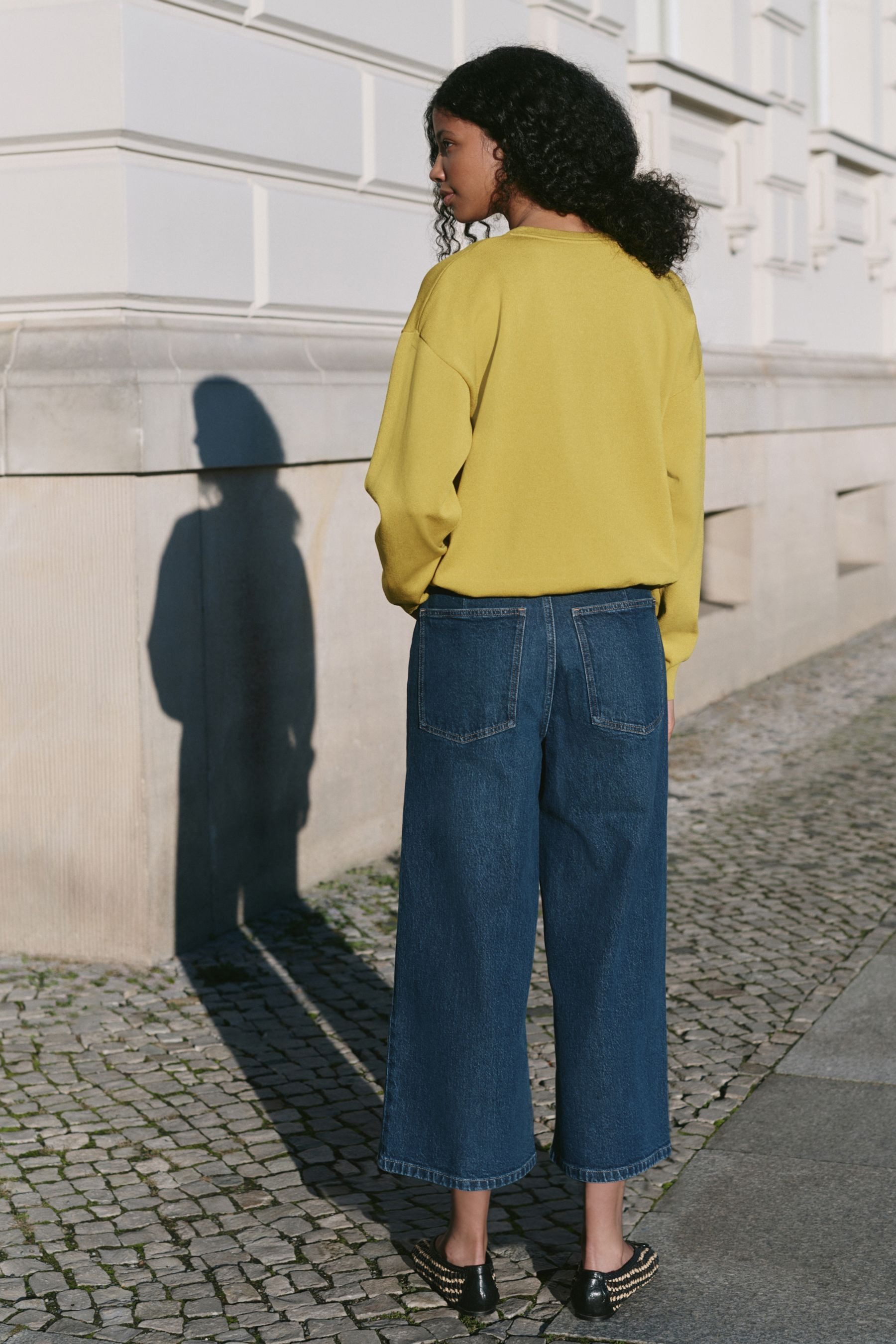 Next Caprijeans Verkürzte Jeans mit weitem Bein und Gürtel (1-tlg) günstig online kaufen