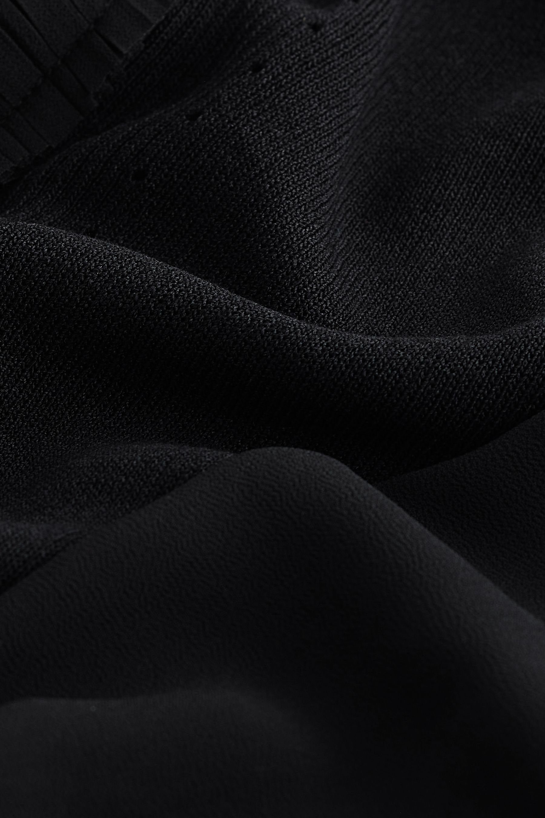 2-in-1-Pullover Next Webstoff-Pullover in Black mit (1-tlg) Lagenoptik Rüschen