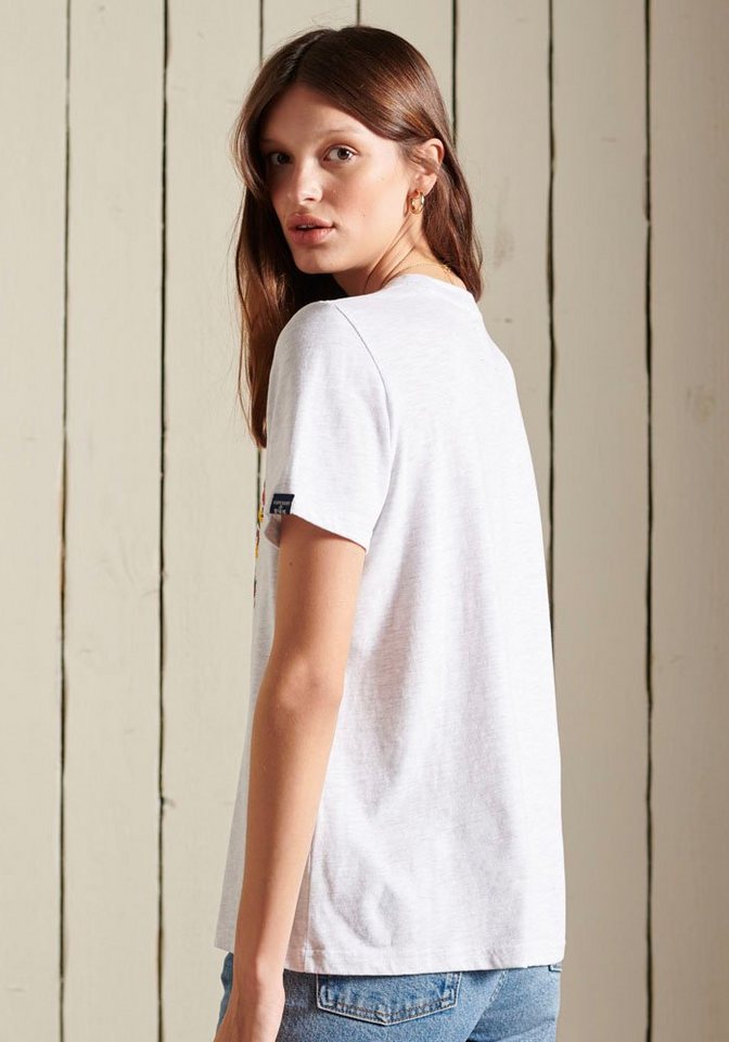 Superdry T-Shirt Geblümtes T-Shirt mit Schriftzug, Nicht zu eng, nicht zu  weit – genau richtig. Wähle deine normale
