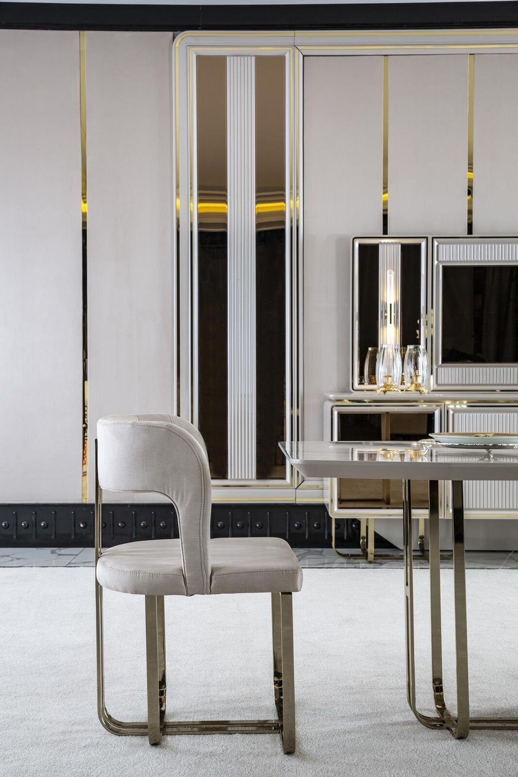 2x Esstisch Stühle Esszimmer-Set Luxus Set JVmoebel Metall Esszimmer Beige Weiß Elegantes