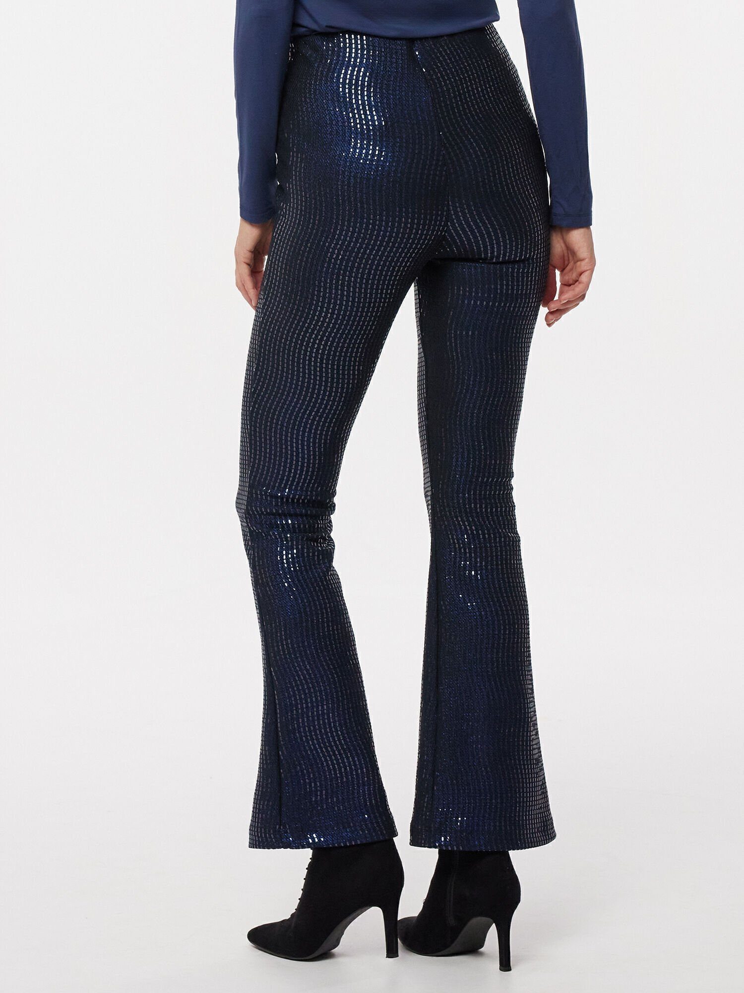 Sarah Kern Schlaghose Stoffhose figurbetont mit Glitzerdetails günstig online kaufen