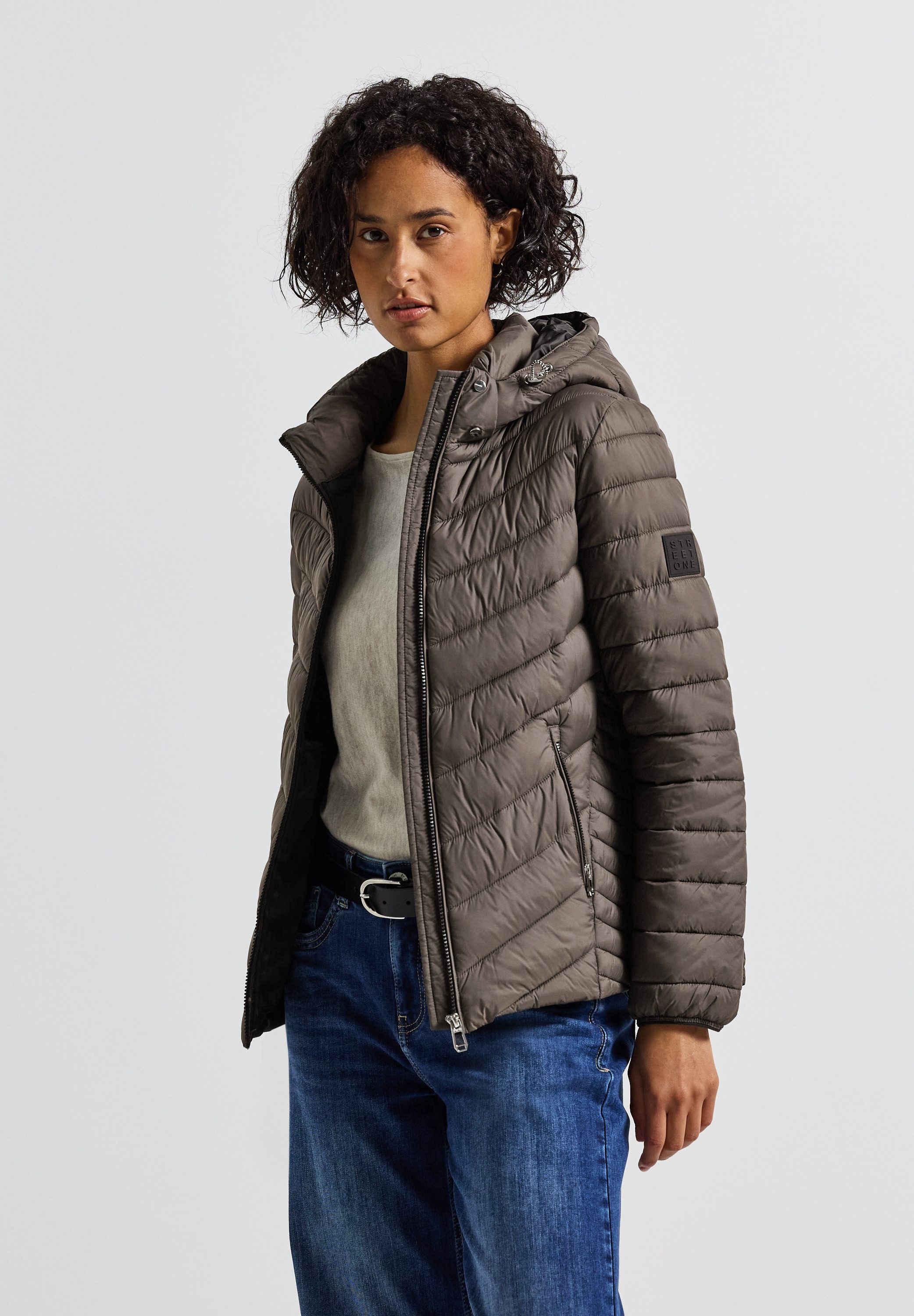 STREET ONE Steppjacke mit Kapuze mit günstig online kaufen