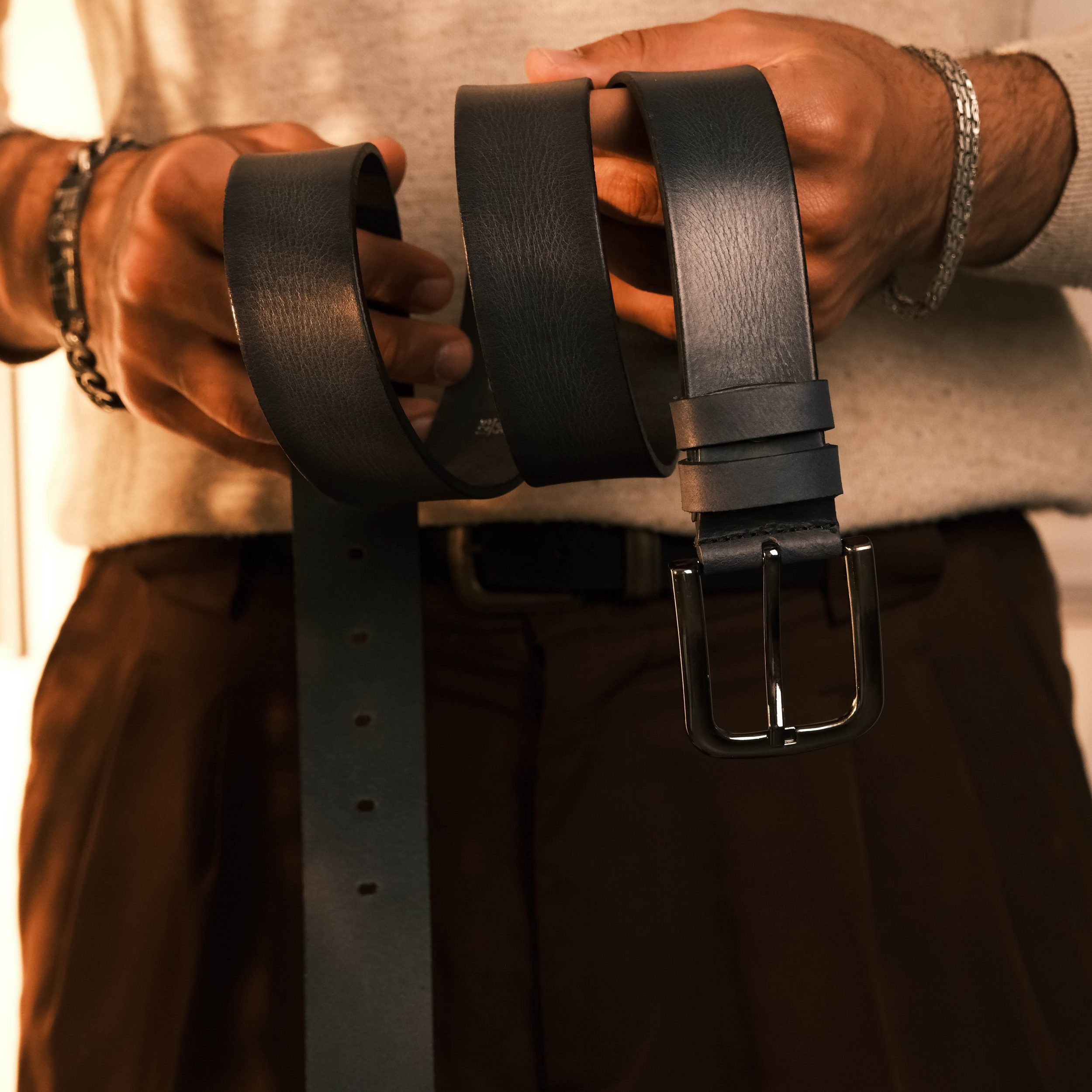 herémood Ledergürtel Gürtel Herren 4cm breit Ledergürtel Jeans Premium Geschenke für Männer (100 % Echtleder Gürtel handgefertigt, hochwertig verarbeitet, kürzb – Bild 5 von 5