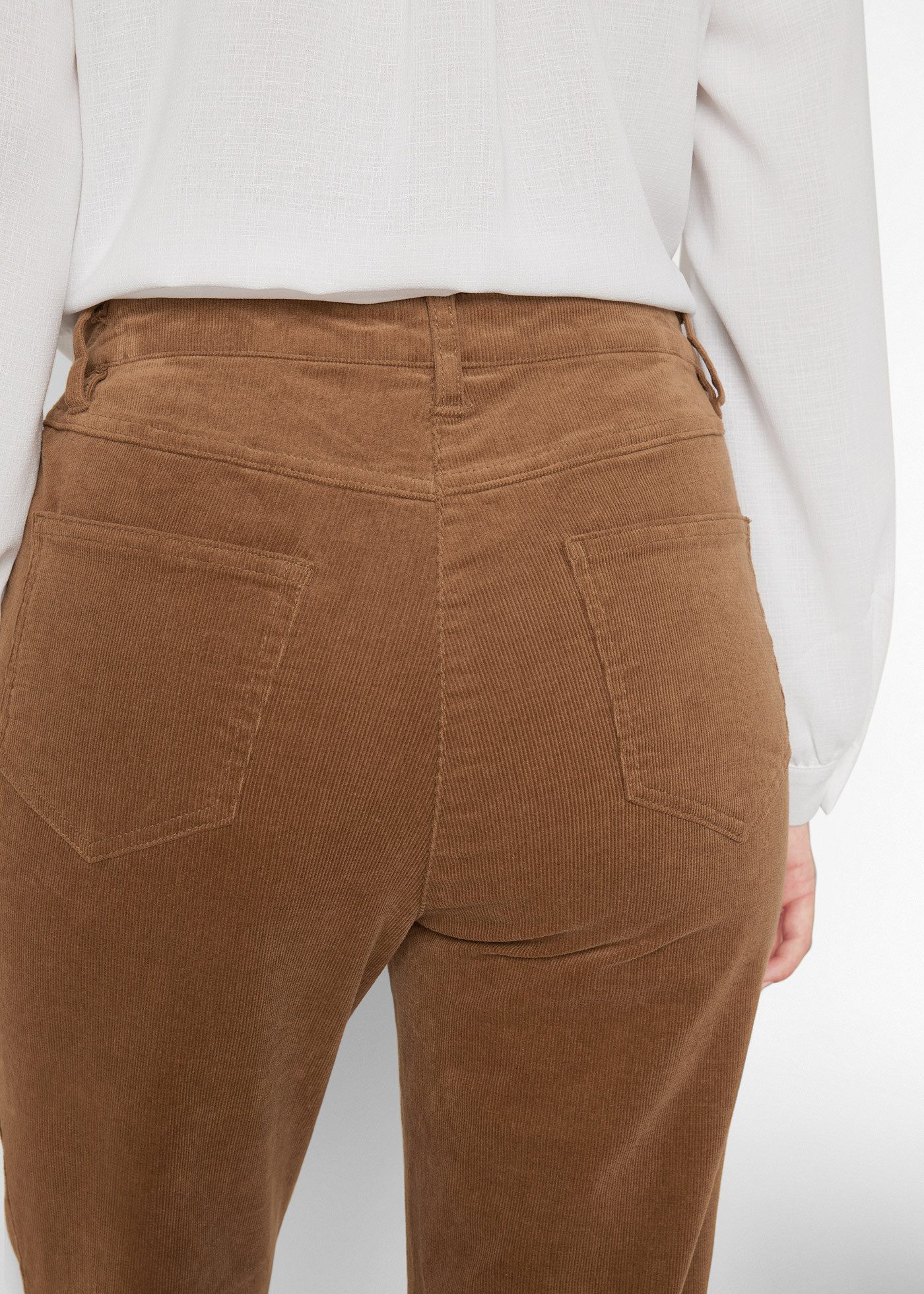 bonprix Cordhose aus Stretch-Material, Slim Fit, mit Eingrifftaschen