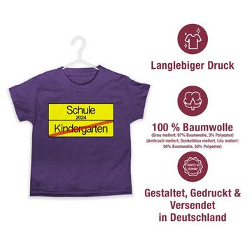 Shirtracer T-Shirt Ortsschild Verkehrsschild Schule 2024 Kindergarten (1-tlg) Einschulung Junge Schulanfang Geschenke